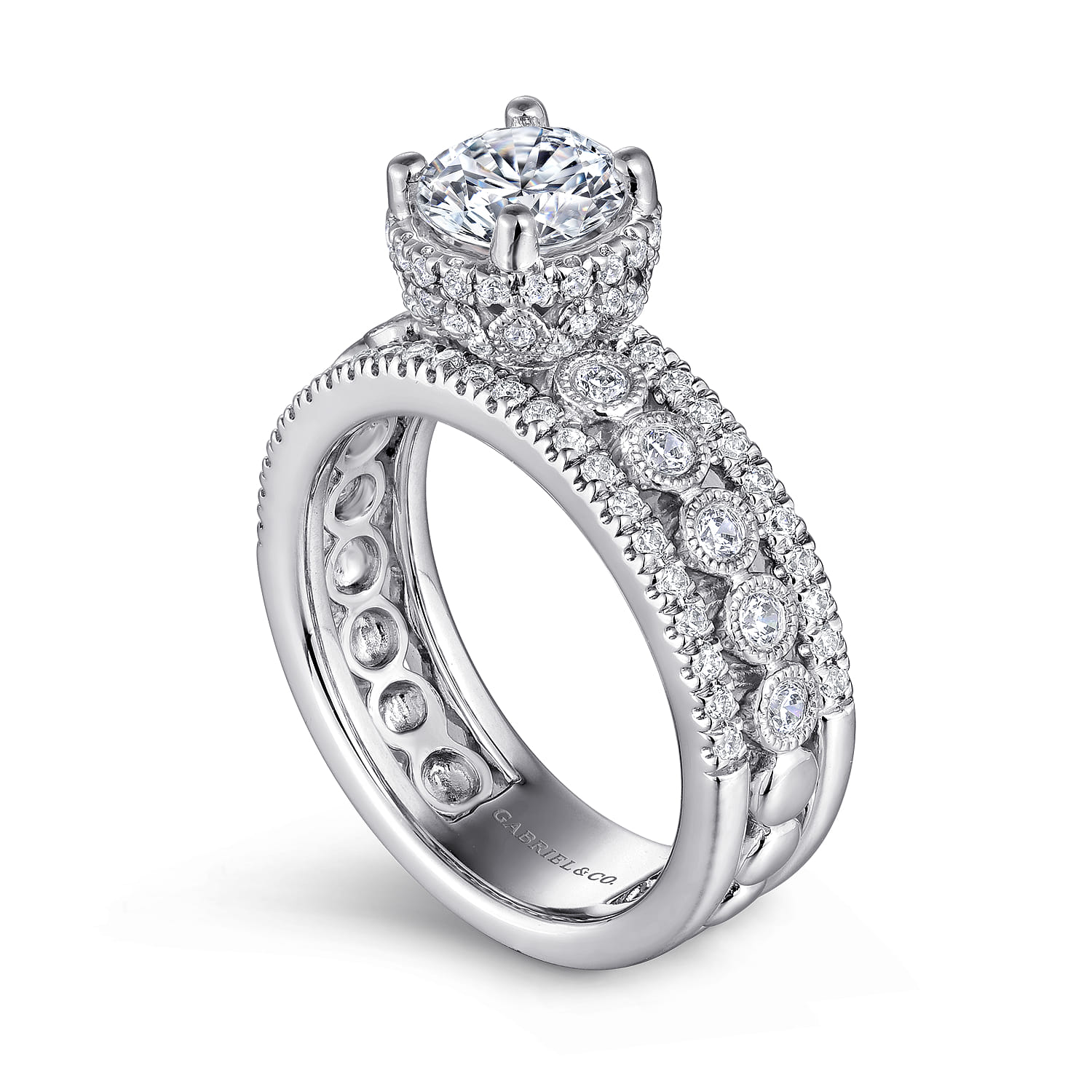 Round Diamond Engagement Ring in 14K White Gold, photograph 3