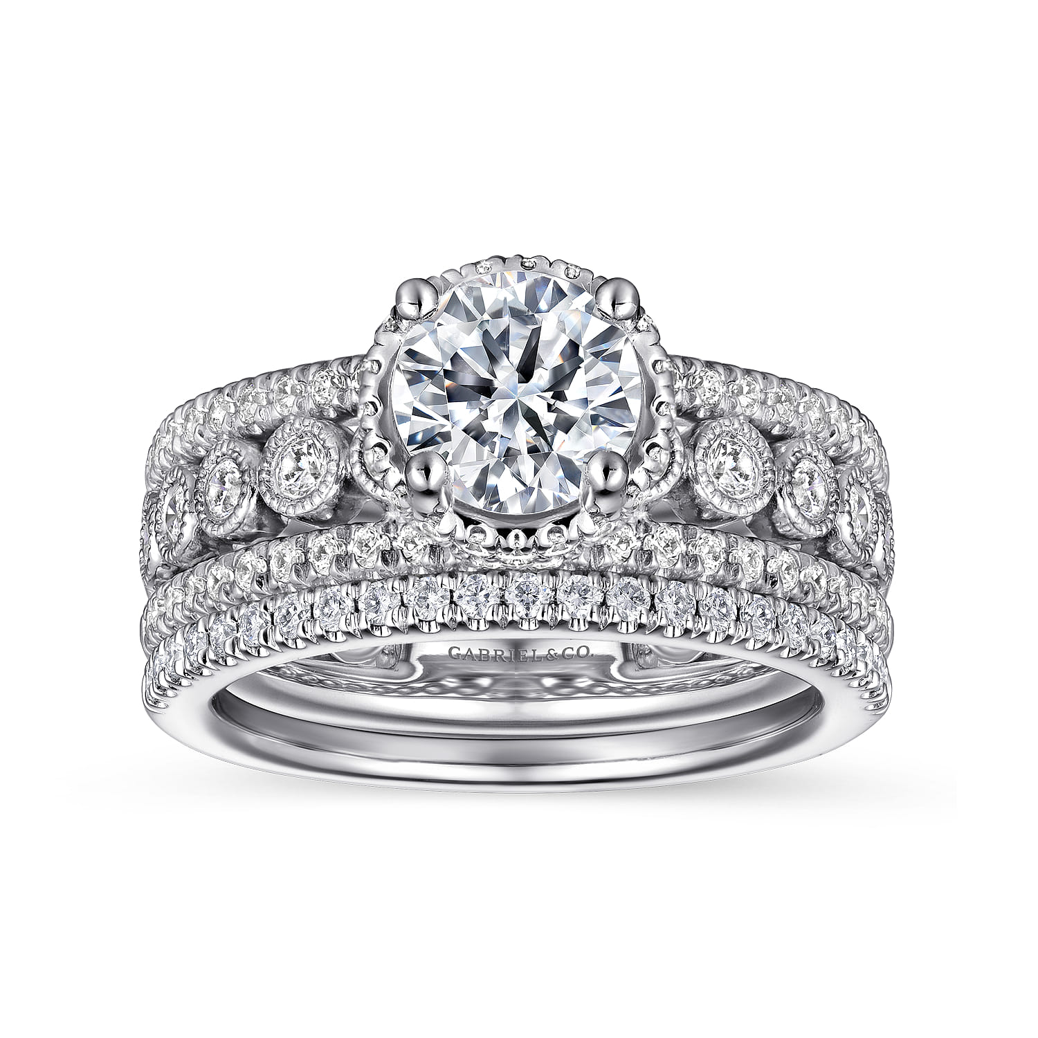 Round Diamond Engagement Ring in 14K White Gold, photograph 4