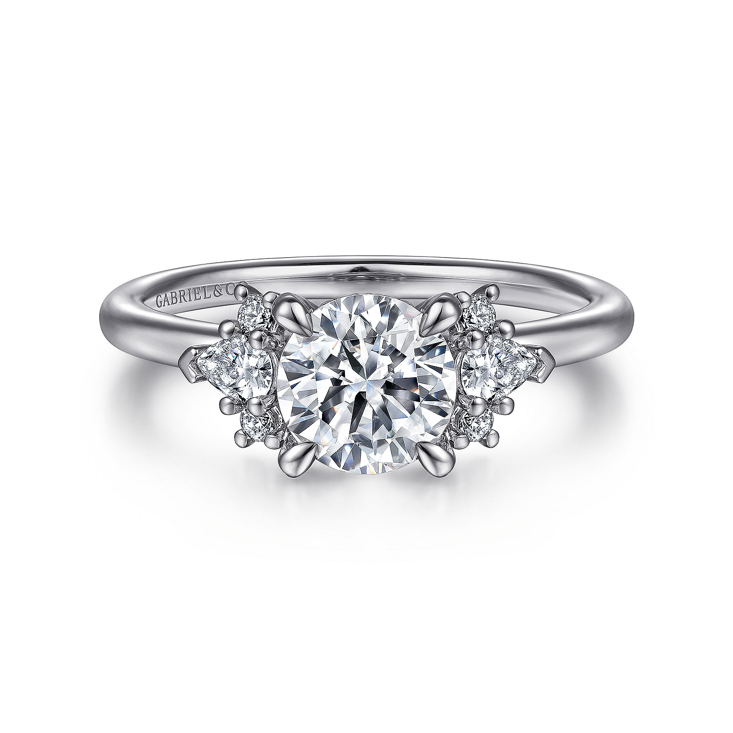 14k White Gold Cluster Round Diamond Engagement Ring 14k White Gold Cluster Round Diamond Engagement Ring