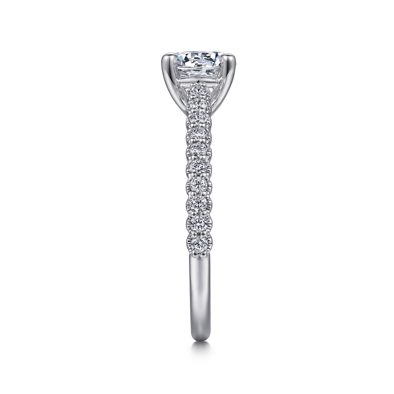 Round Diamond Engagement Ring in Platinum, photograph 5