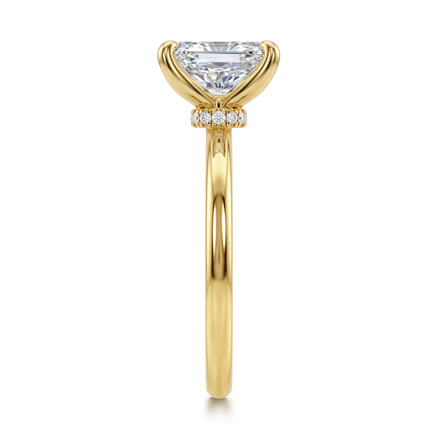 Radiant Solitaire Diamond Engagement Ring in 14K Yellow Gold, photograph 4