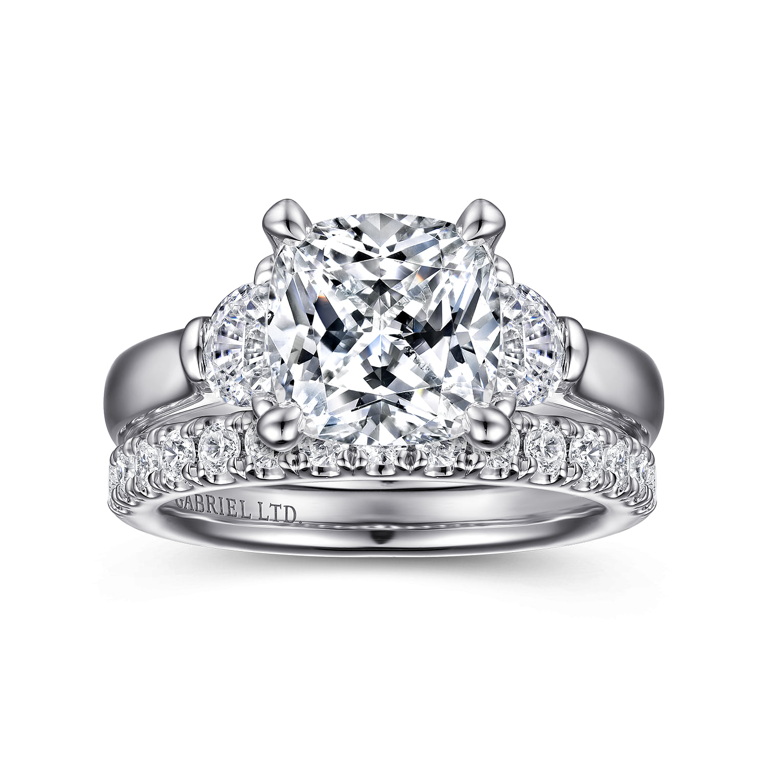Cushion Three Stone Diamond Engagement Ring in 18K White Gold, photograph 4