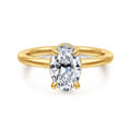 Rainah - 18K Yellow Gold Oval Diamond Engagement Ring