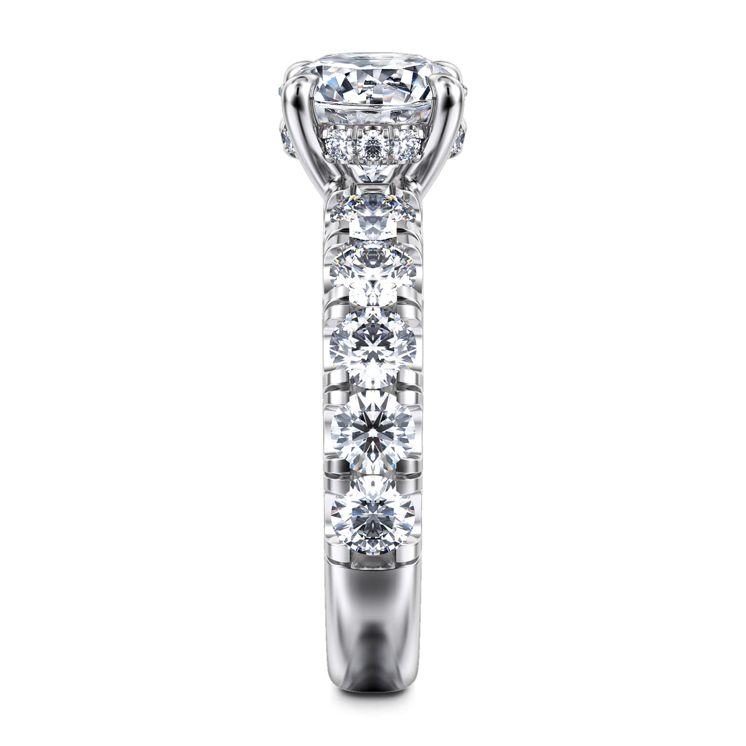 Round Diamond Engagement Ring in 14K White Gold, photograph 5