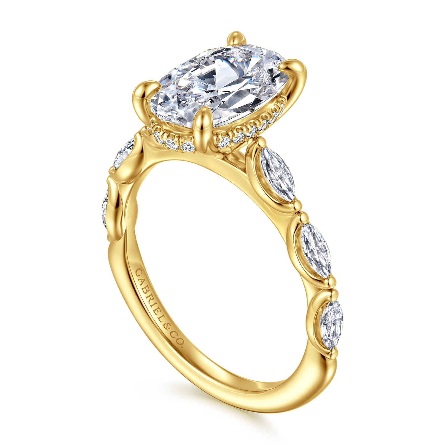 Oval Diamond Engagement Ring in 14K Yellow Gold, photograph 3
