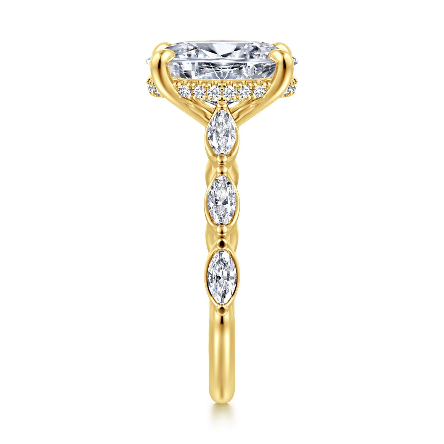 Oval Diamond Engagement Ring in 14K Yellow Gold, photograph 4