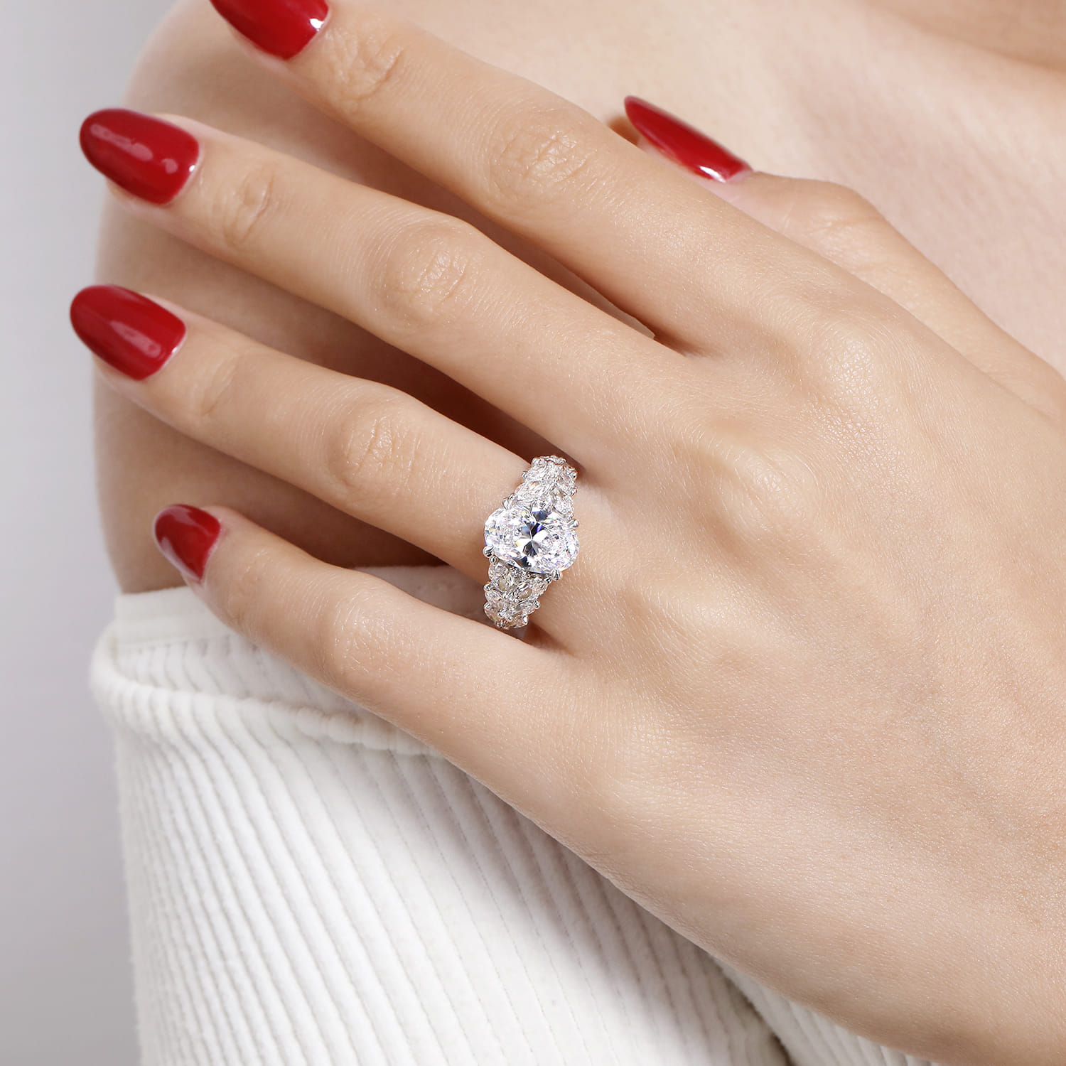 Oval Floral Diamond Engagement Ring in 14K White Gold, photograph 6