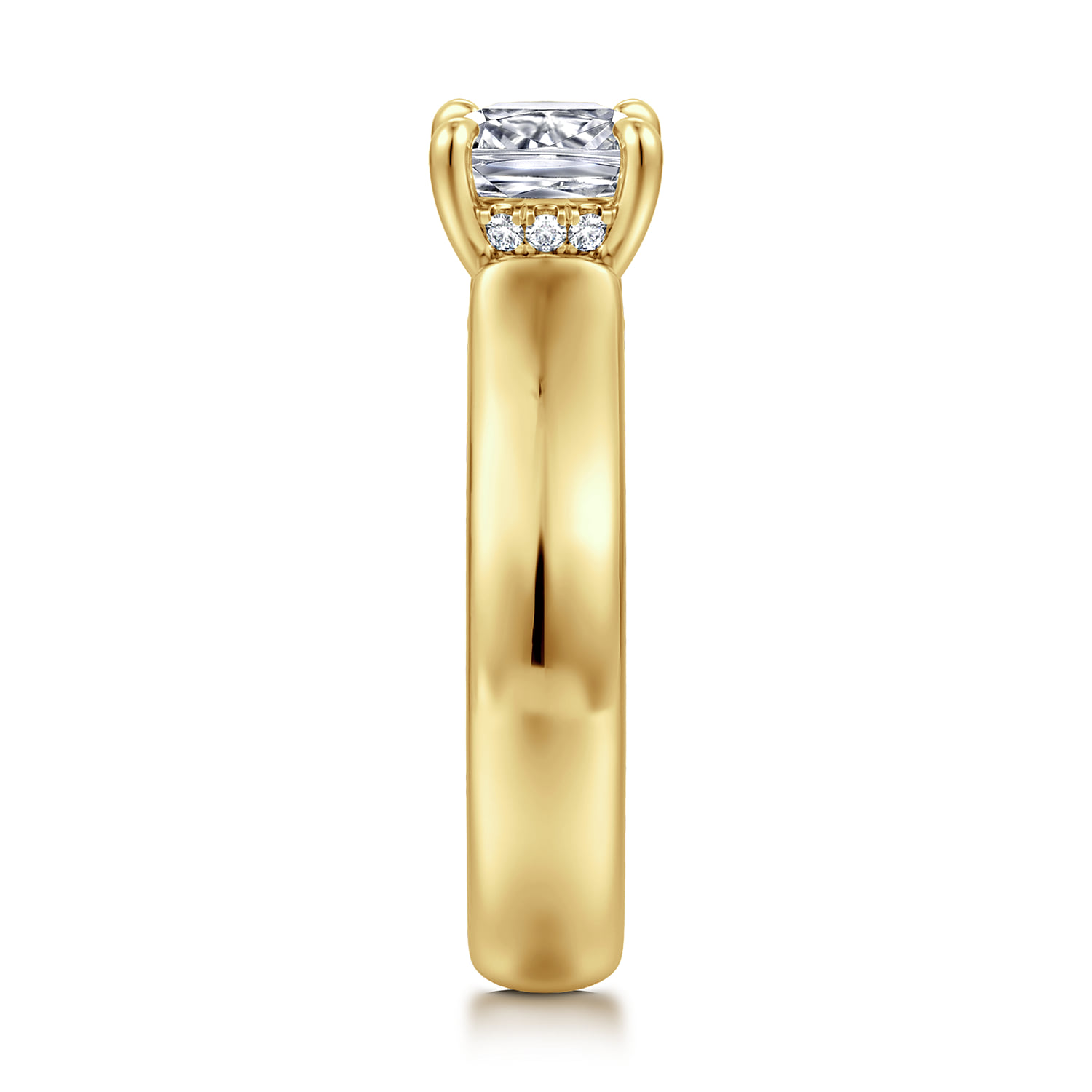 Cushion Diamond Engagement Ring in 14K Yellow Gold, photograph 4