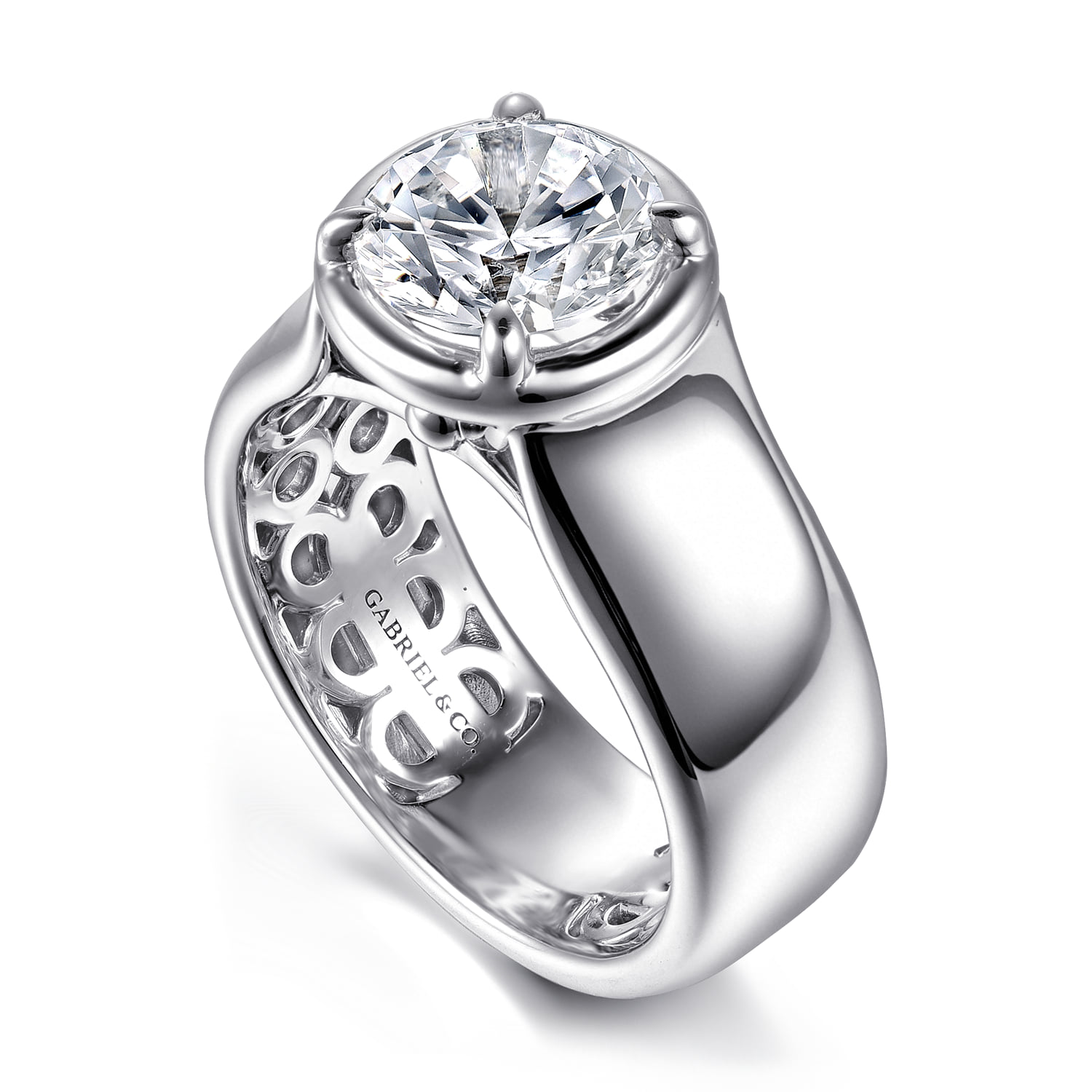 Round Diamond Engagement Ring in 14K White Gold, photograph 3