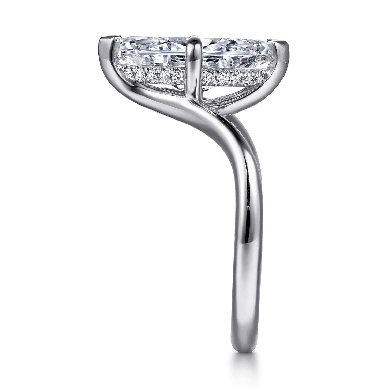 Marquise Diamond Engagement Ring in 14K White Gold, photograph 5