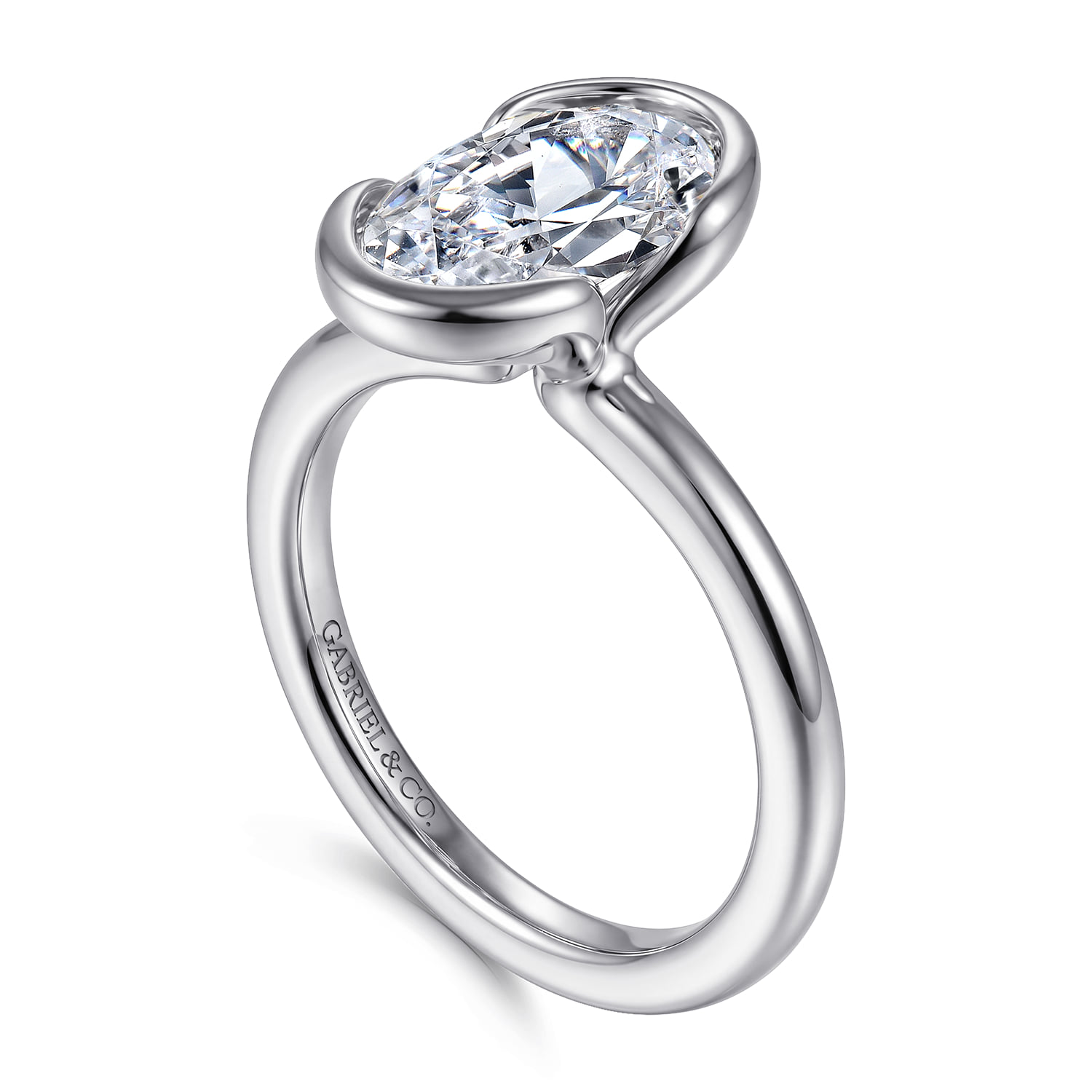 Oval Solitaire Diamond Engagement Ring in 14K White Gold, photograph 3