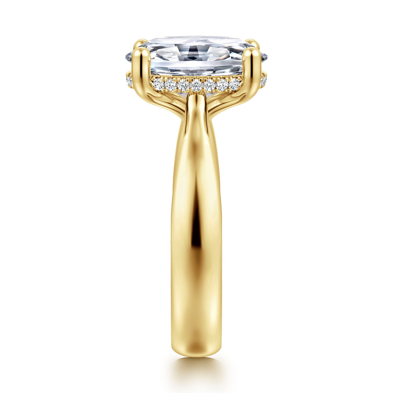 Oval Diamond Engagement Ring in 14K Yellow Gold, photograph 4
