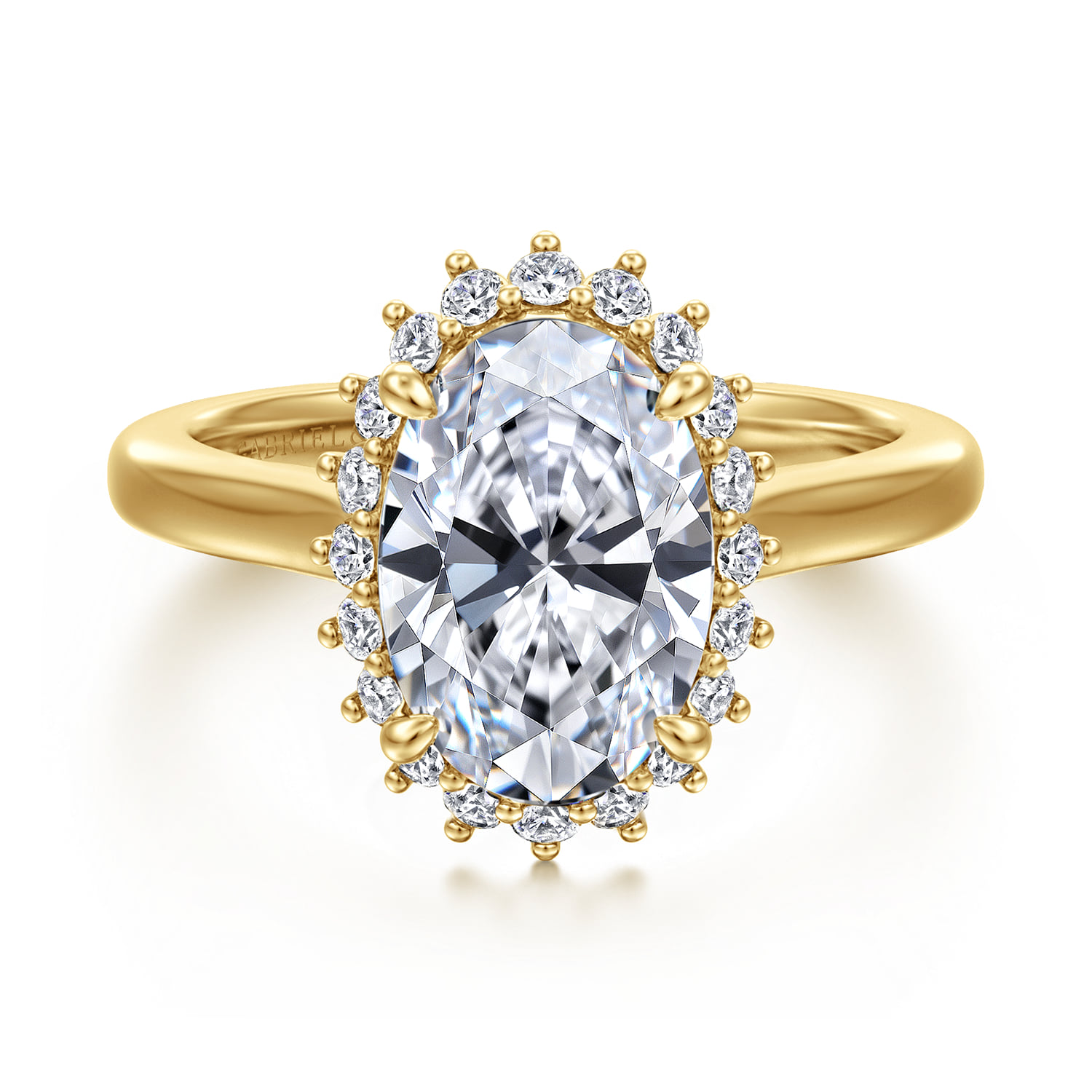 Oval Halo Diamond Engagement Ring in 14K Yellow Gold