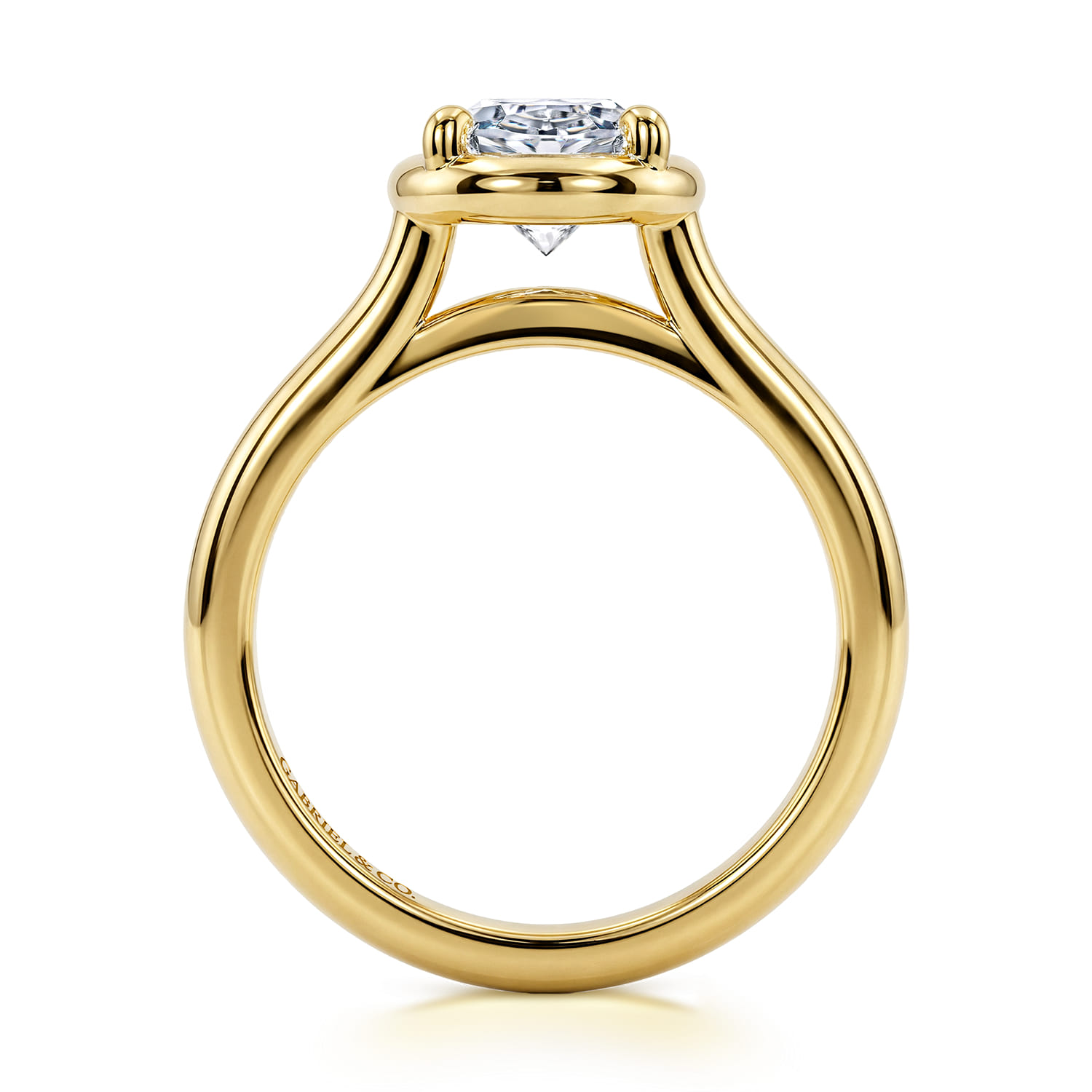 Oval Diamond Engagement Ring in 14K Yellow Gold, photograph 2
