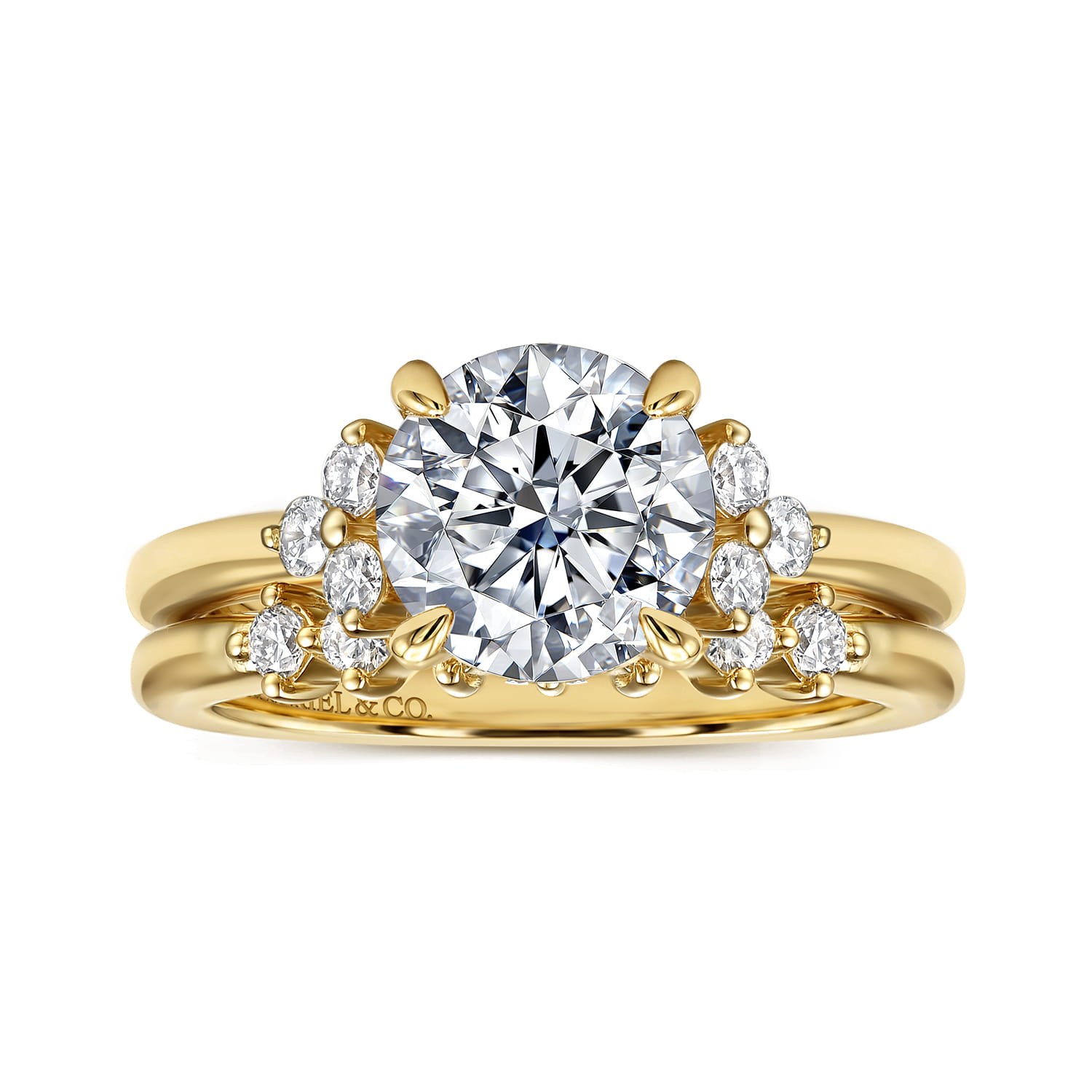 Round Diamond Engagement Ring in 14K Yellow Gold, photograph 4