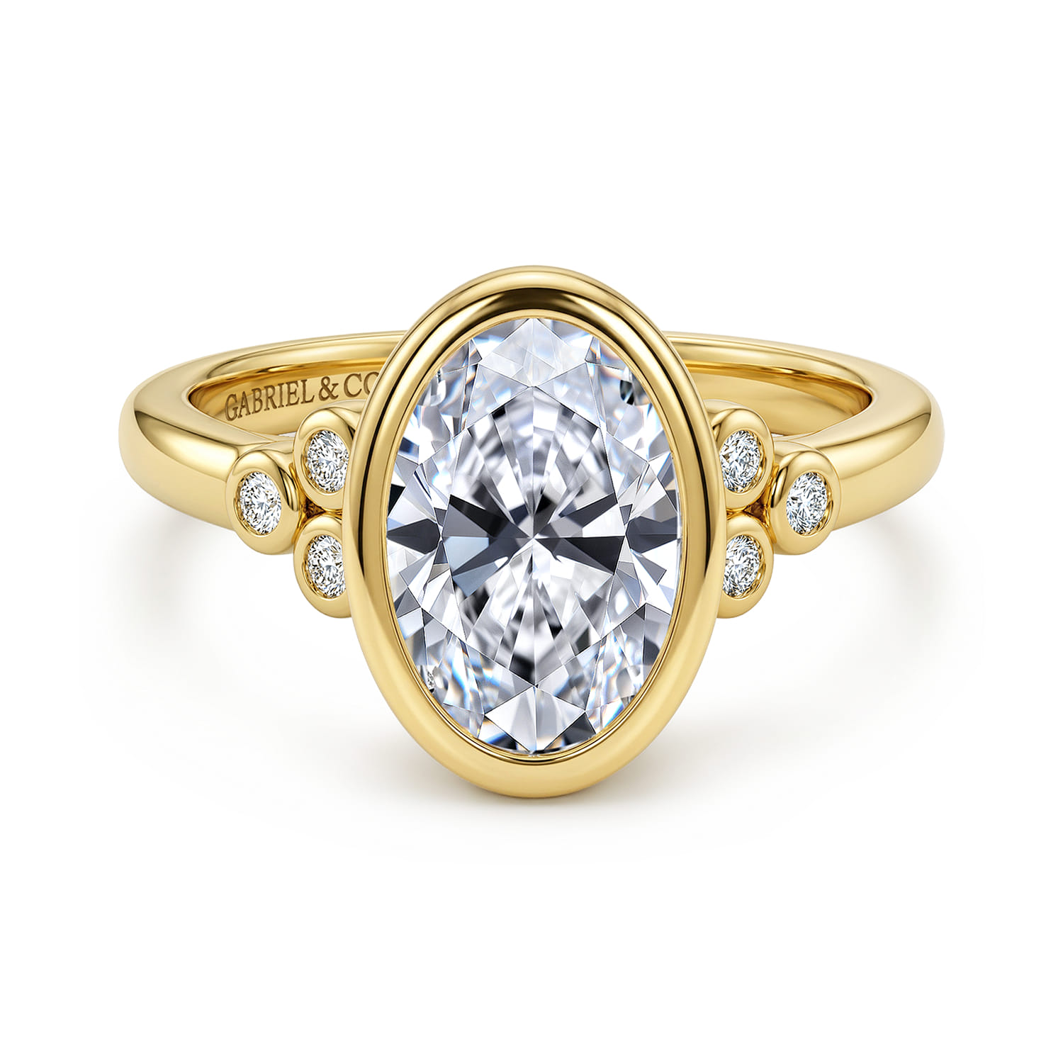 Oval Diamond Engagement Ring in 14K Yellow Gold
