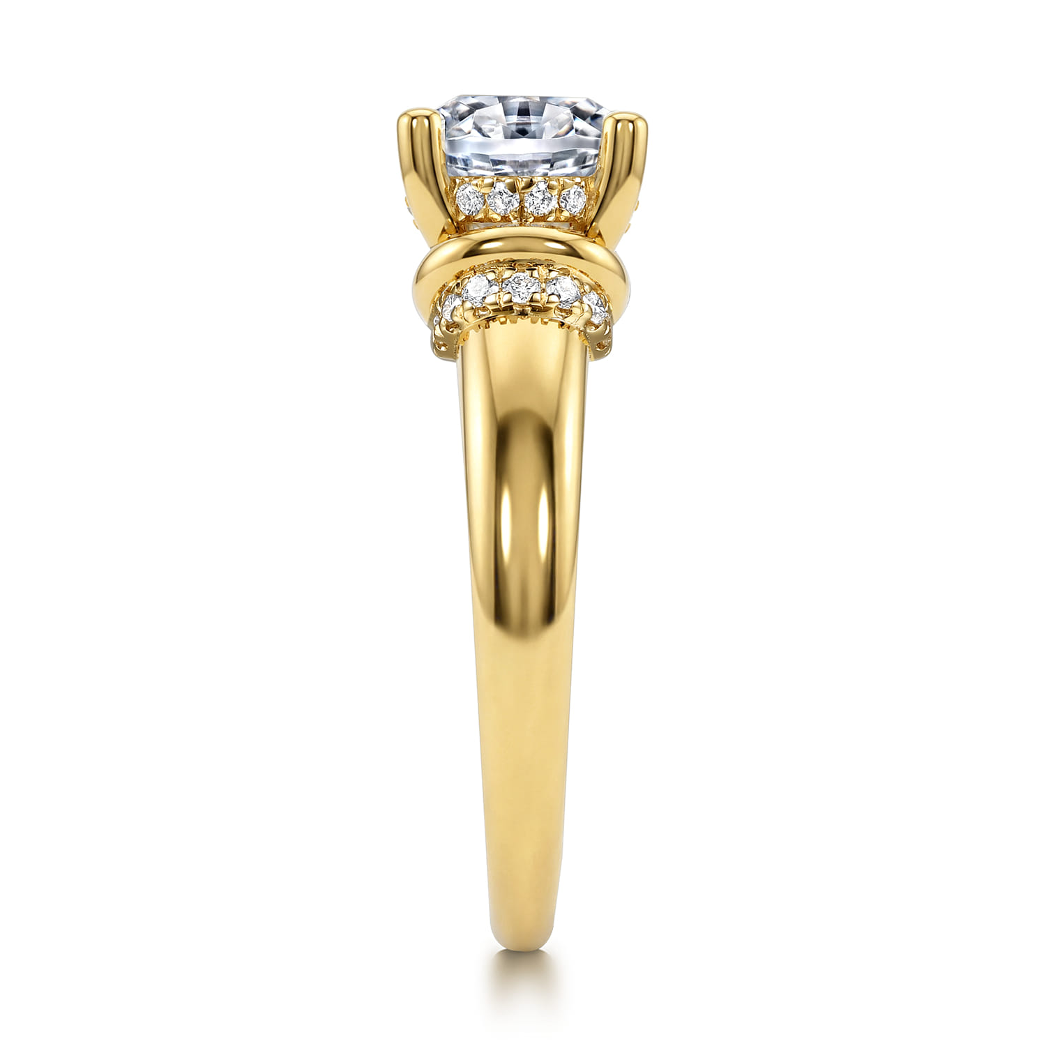 Oval Diamond Engagement Ring in 14K Yellow Gold, photograph 5