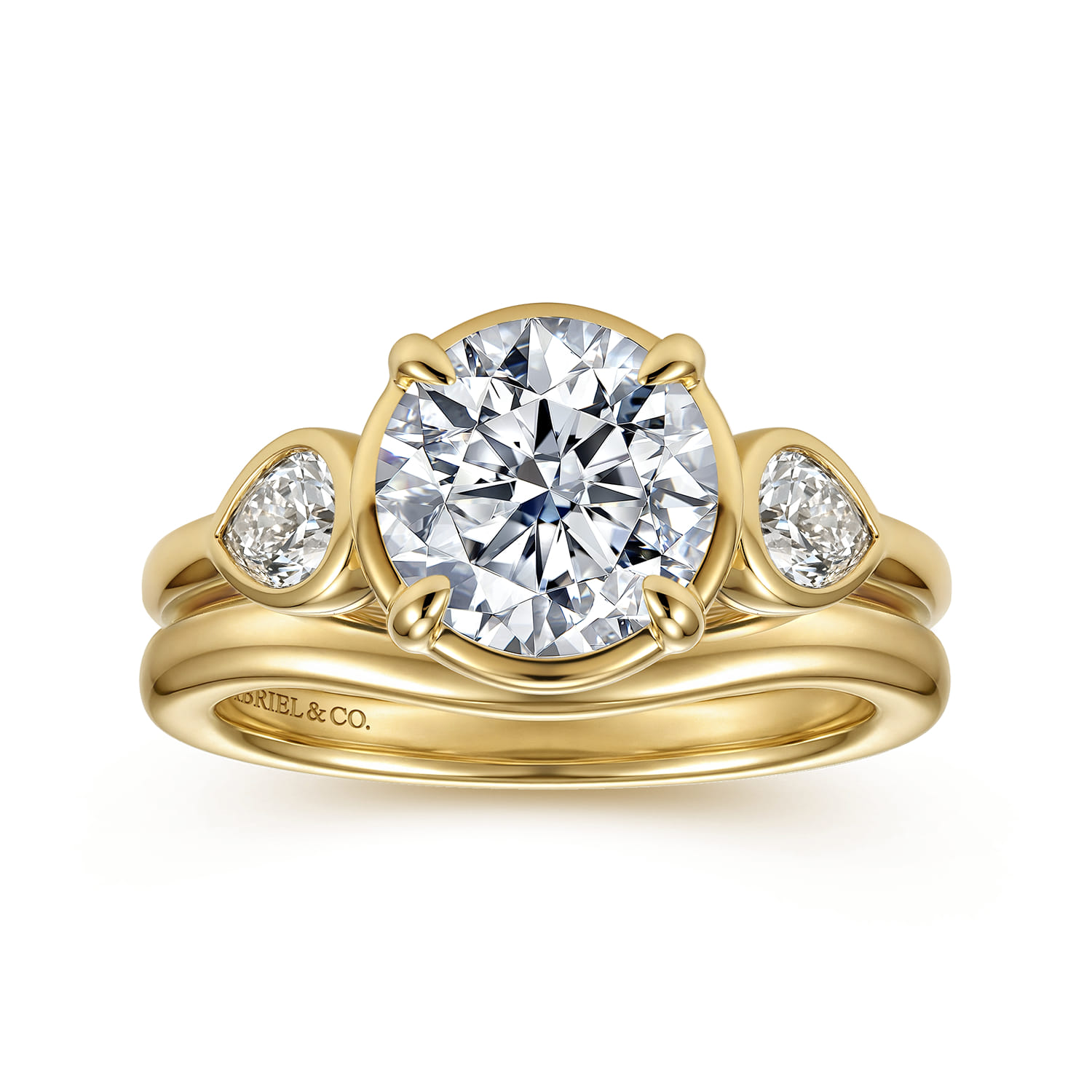Round Three Stone Diamond Engagement Ring in 14K Yellow Gold, photograph 4