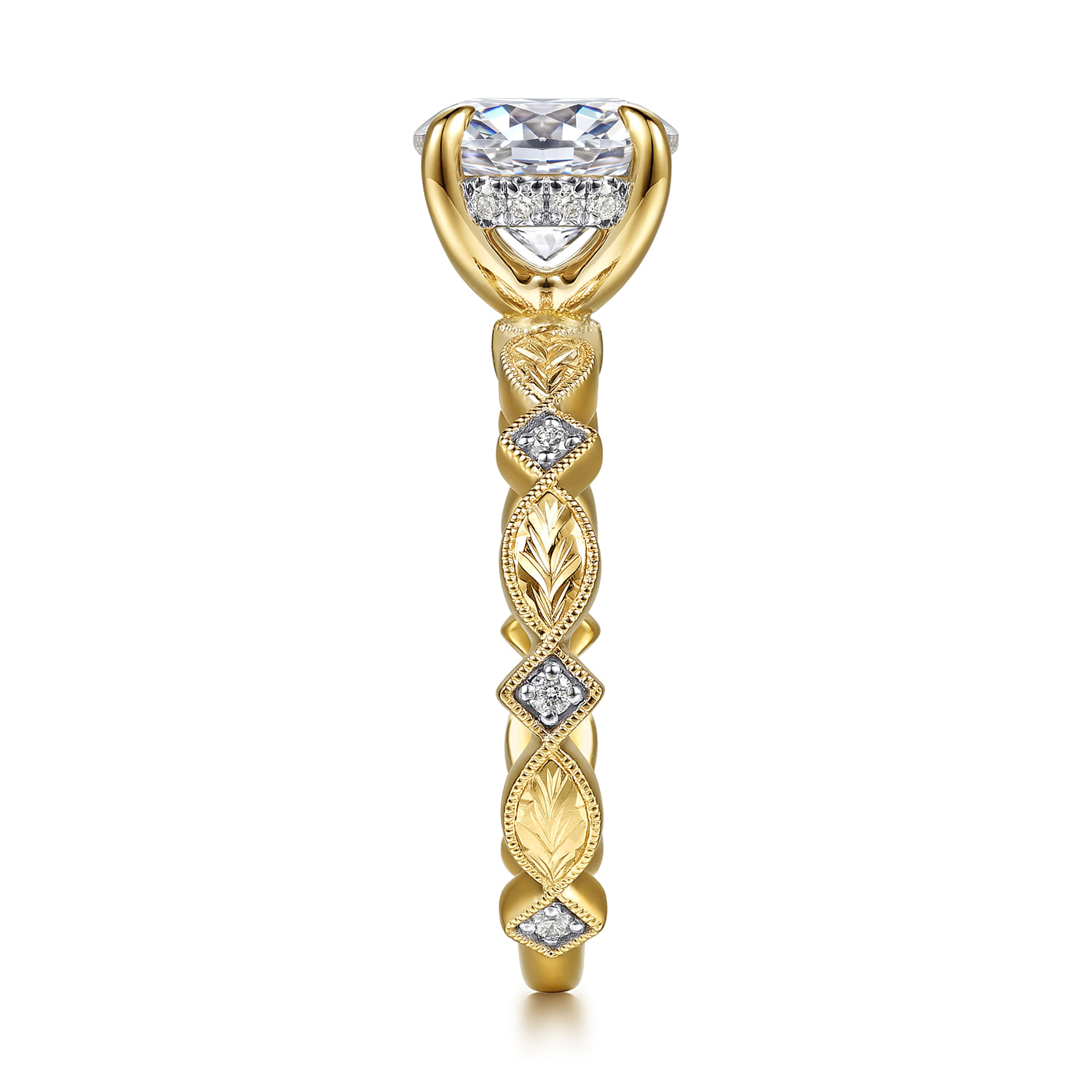 Round Vintage Inspired Diamond Engagement Ring in 14K Yellow Gold, photograph 5
