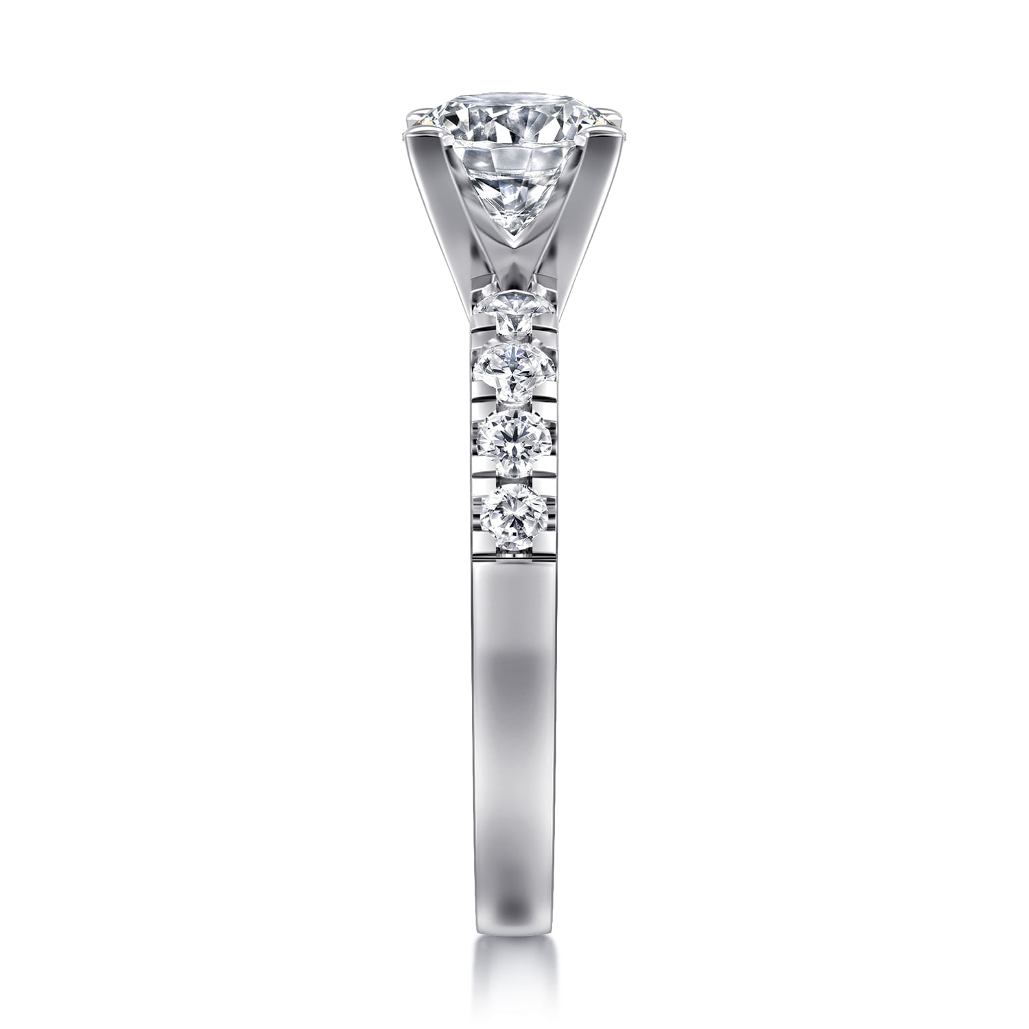 Round Diamond Engagement Ring in 14K White Gold, photograph 4