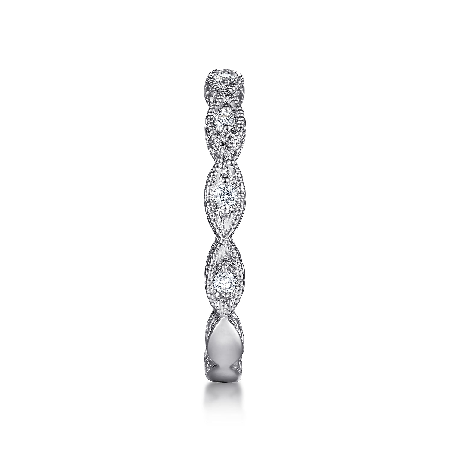 Diamond Bujukan Station Ring in 14K White Gold, photograph 4