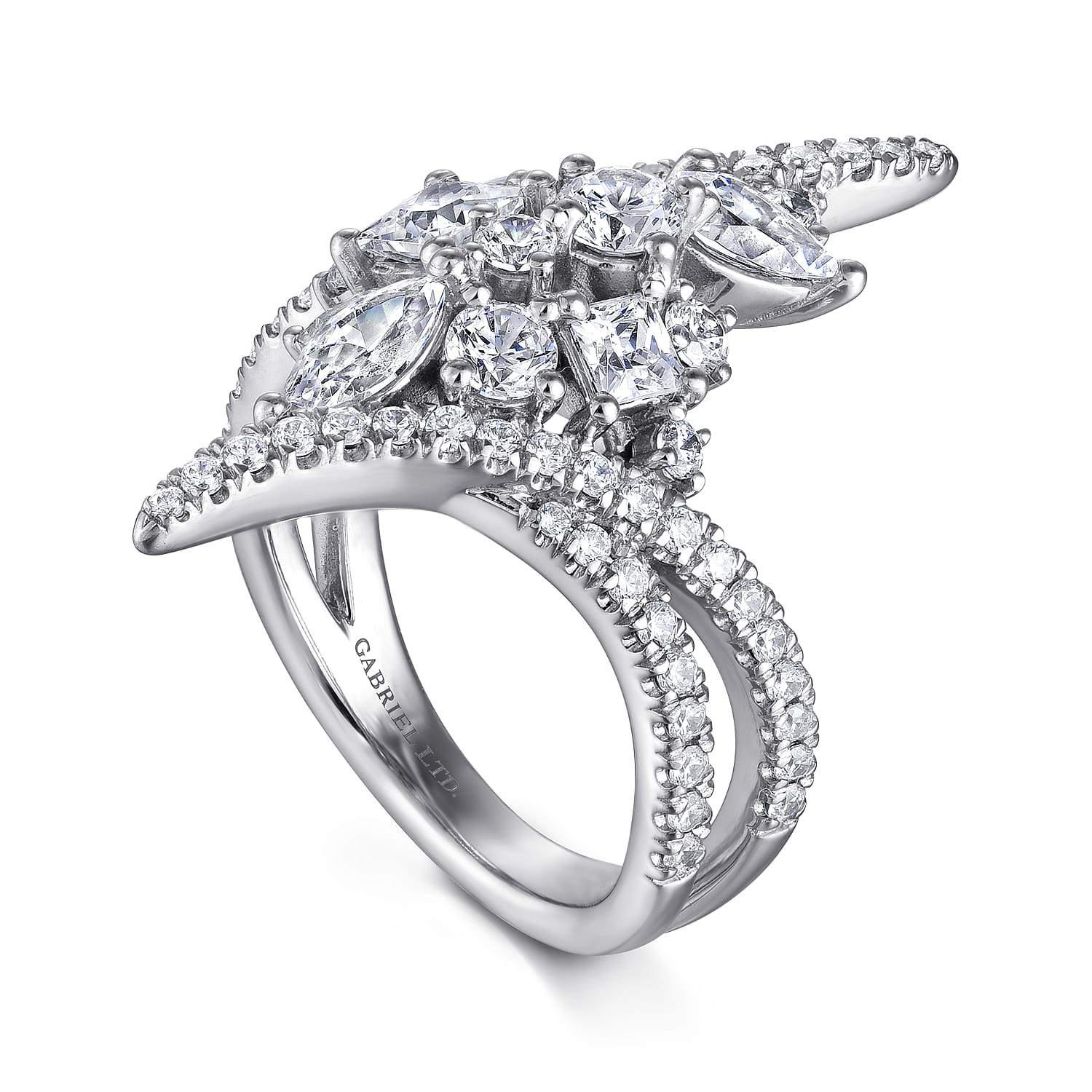 Diamond Cluster Statement Ring in 18K White Gold, photograph 3