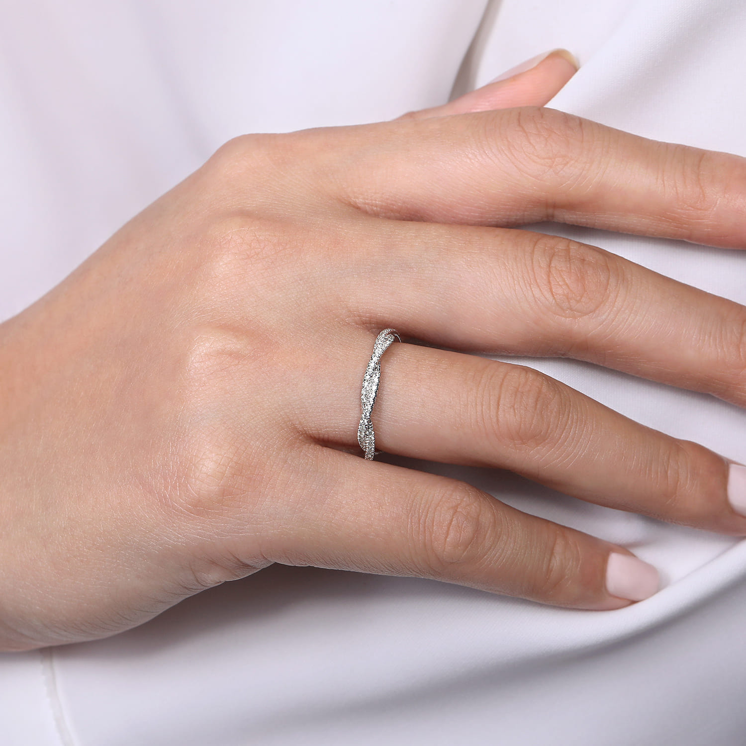 Diamond Pave Twisted Stackable Band in 14K White Gold, photograph 5