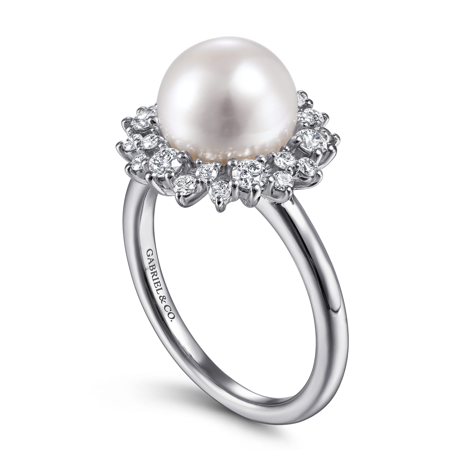 Round Pearl and Diamond Halo Ring in 14K White Gold, photograph 3