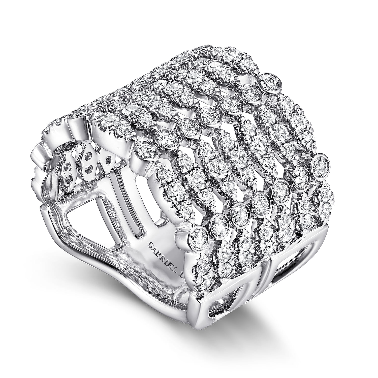 Wide Multi Row Diamond Ring in 18K White Gold, photograph 3