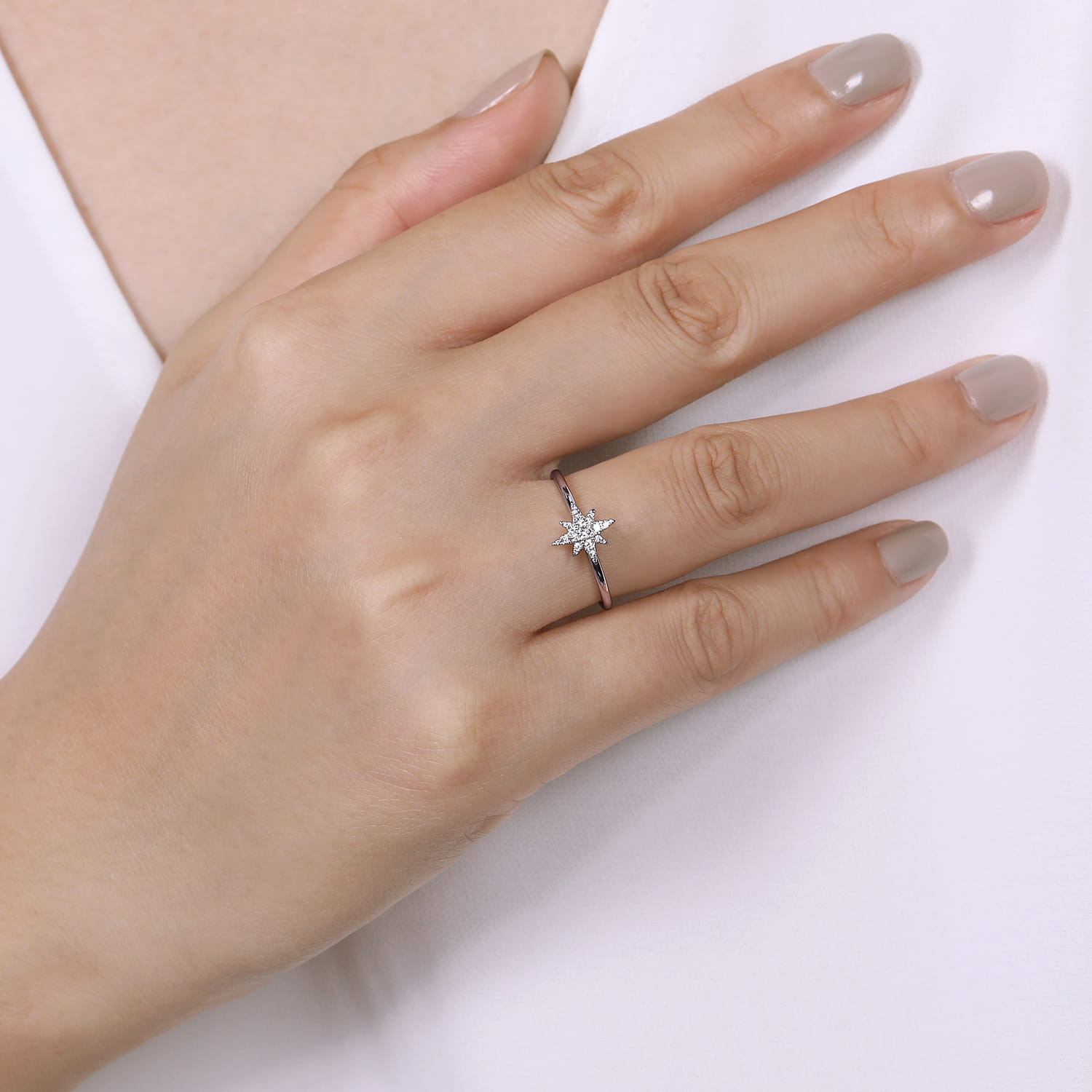 Diamond Starburst Ring in 14K White Gold, photograph 5