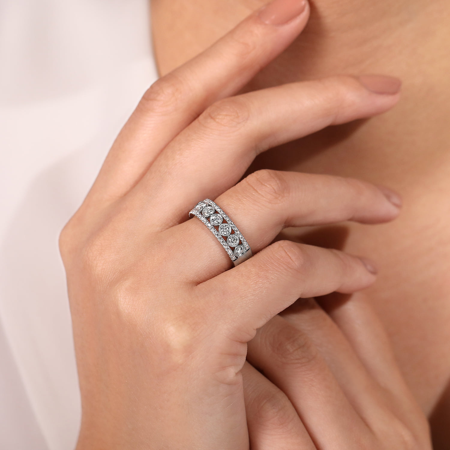 Three Row Diamond Band in 14K White Gold, photograph 5