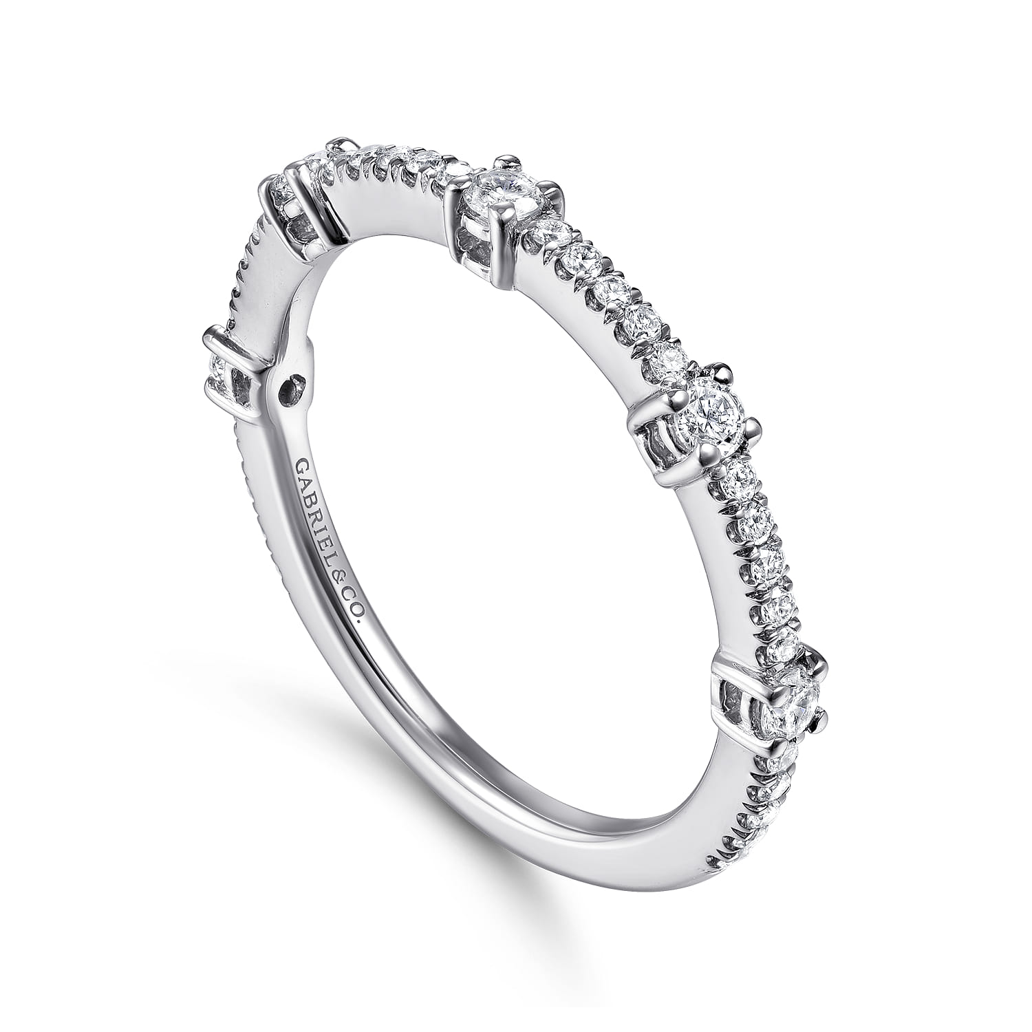 Diamond Station Stackable Ring in 14K White Gold, photograph 3