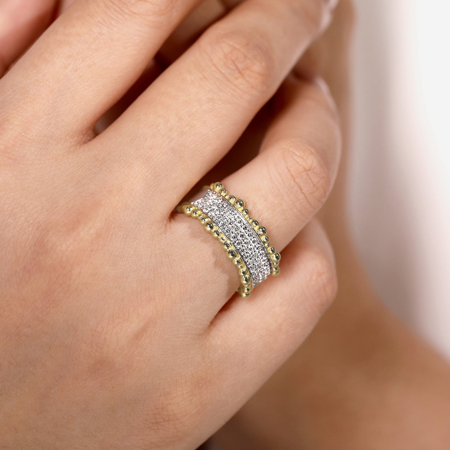 Diamond Pave Center Ring with Bujukan Bead Border in 14K Yellow Gold, photograph 5