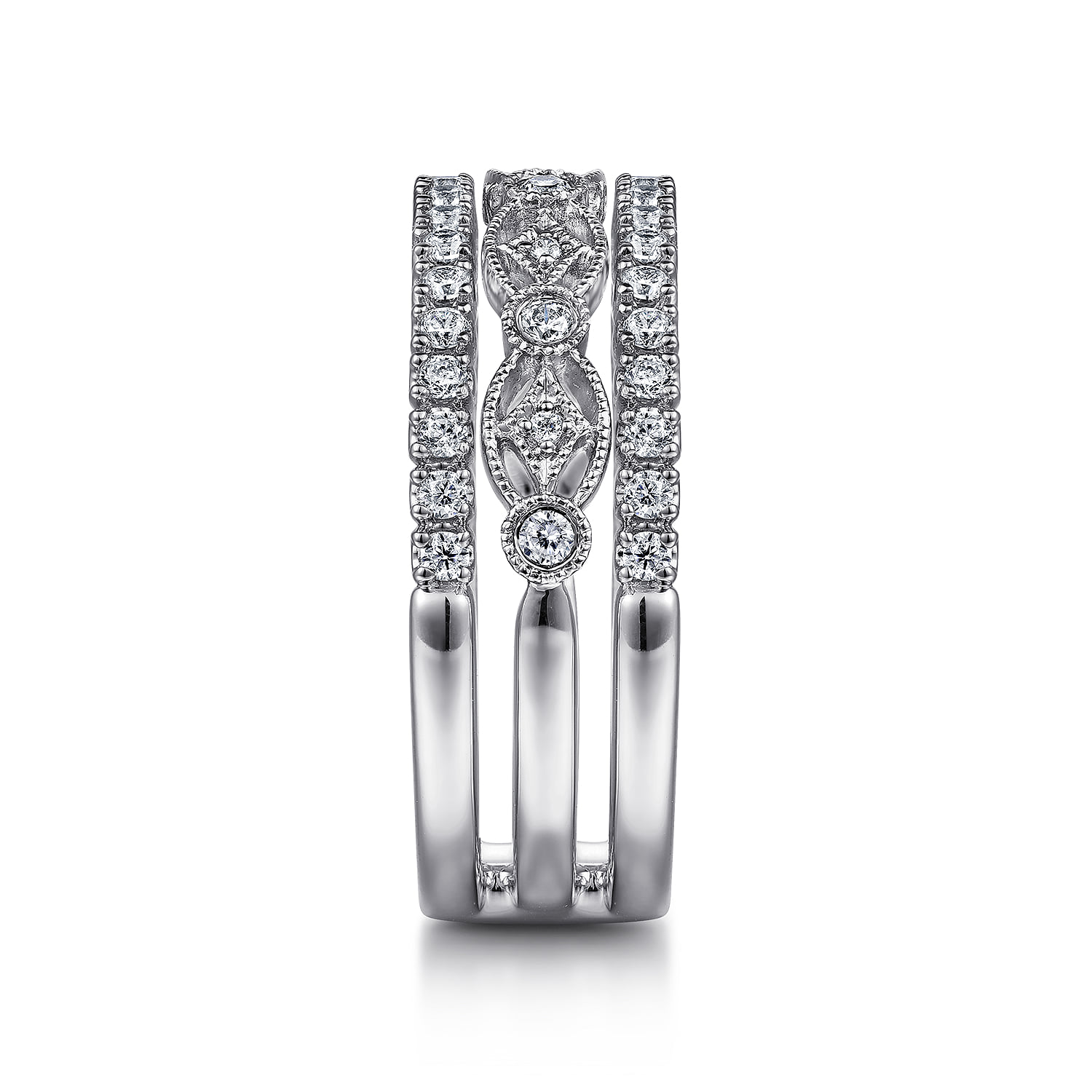 Vintage Inspired Diamond Ring in 14K White Gold, photograph 4