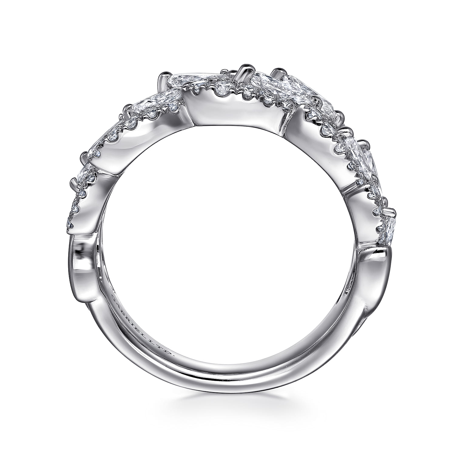 Diamond Pattern Wide Band Ring in 18K White Gold, photograph 2