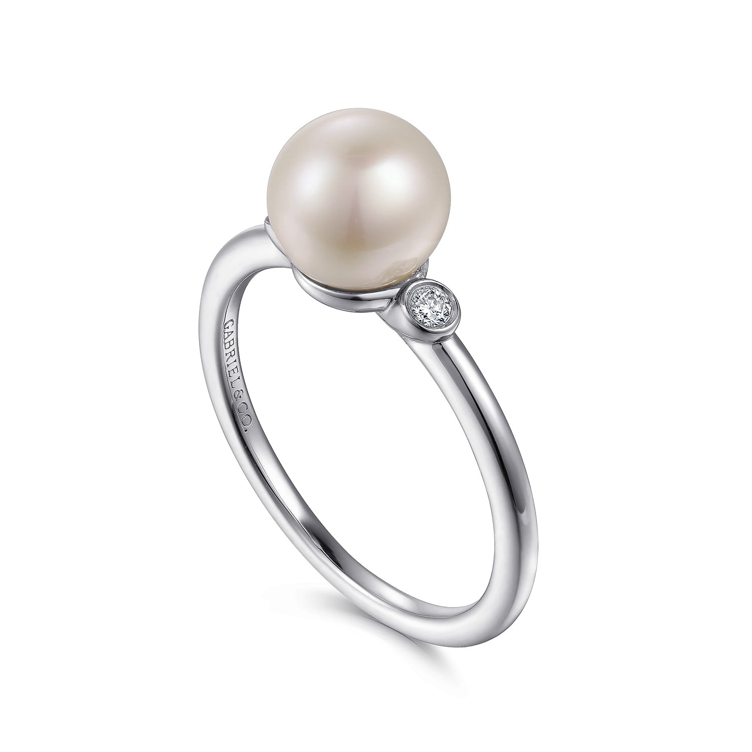 Pearl Ring with Bezel Set Side Diamonds in Sterling Silver, photograph 3