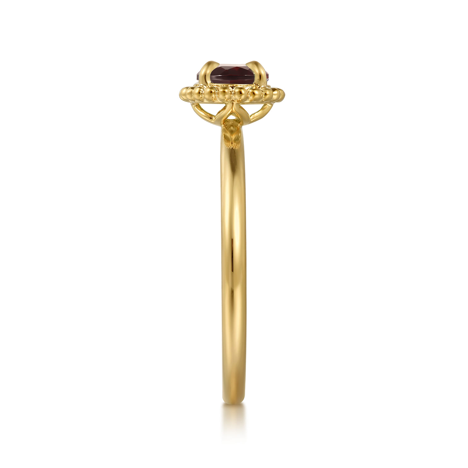 Garnet Bujukan Ladies Ring in 14K Yellow Gold, photograph 4