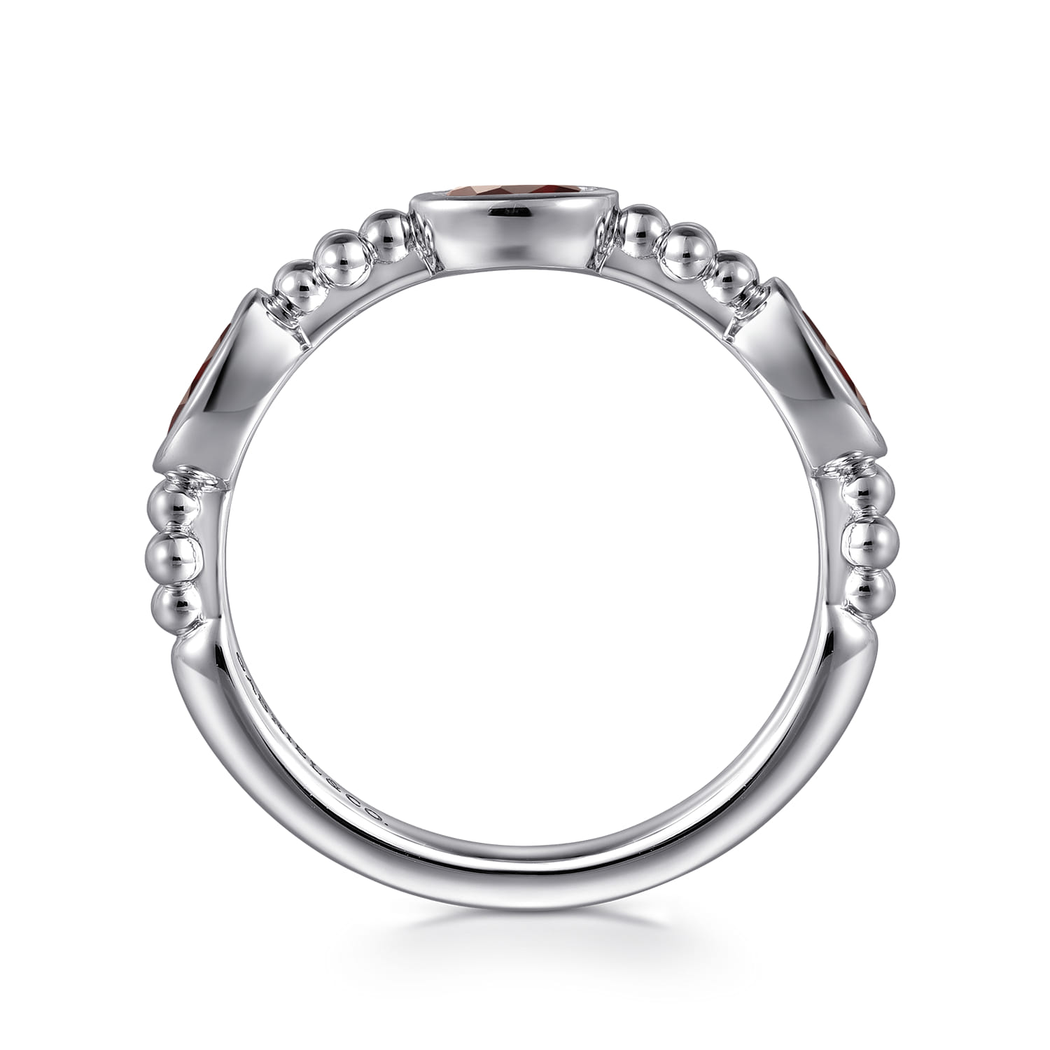 Bujukan Garnet Fashion Ladies Ring in Sterling Silver, photograph 2
