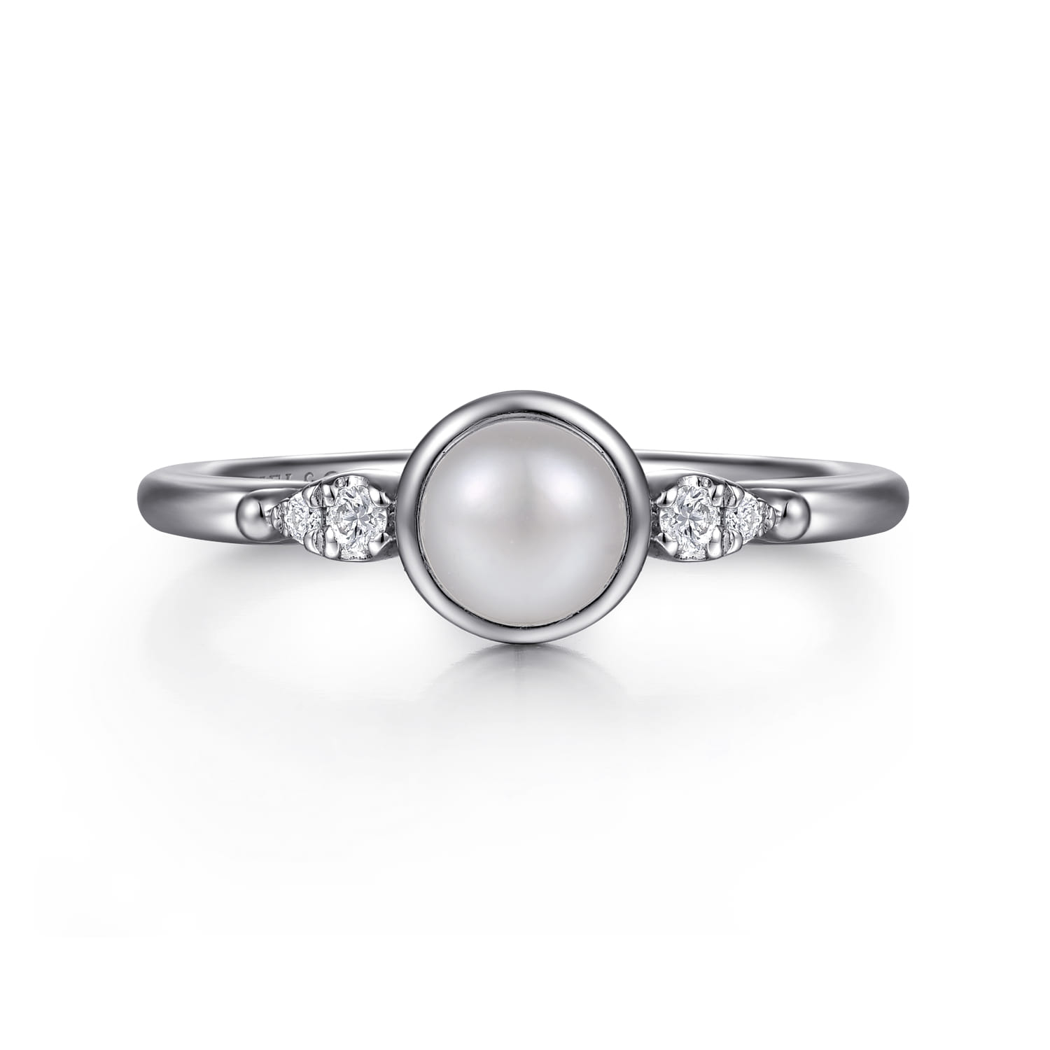 Diamond Bujukan Pearl Ladies Ring