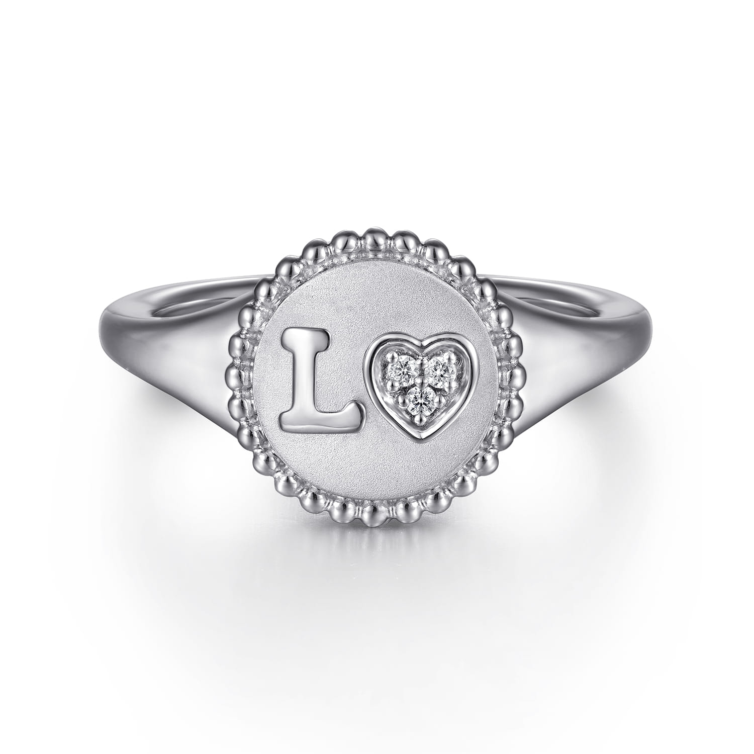 Diamond Bujukan LOVE Medallion Ladies Ring
