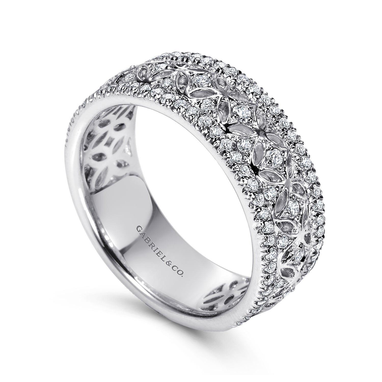 Vintage Inspired Diamond Band in 14K White Gold, photograph 3