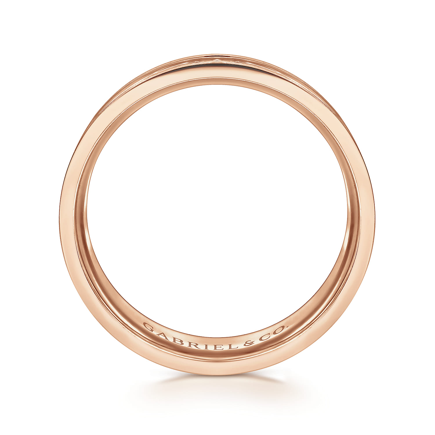 7mm - Diamond Cut Center Men's Wedding Band in Satin Finish in 14K Rose Gold, photograph 2