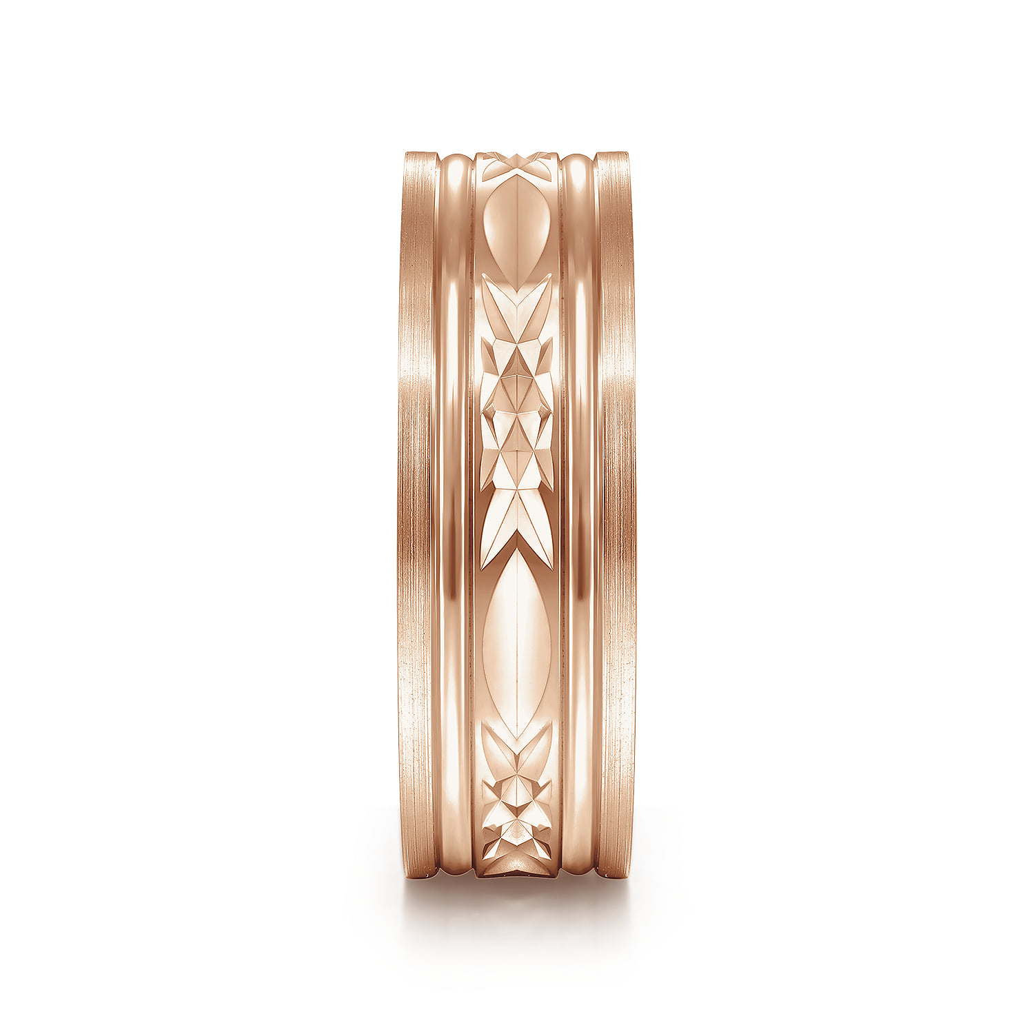 7mm - Diamond Cut Center Men's Wedding Band in Satin Finish in 14K Rose Gold, photograph 4