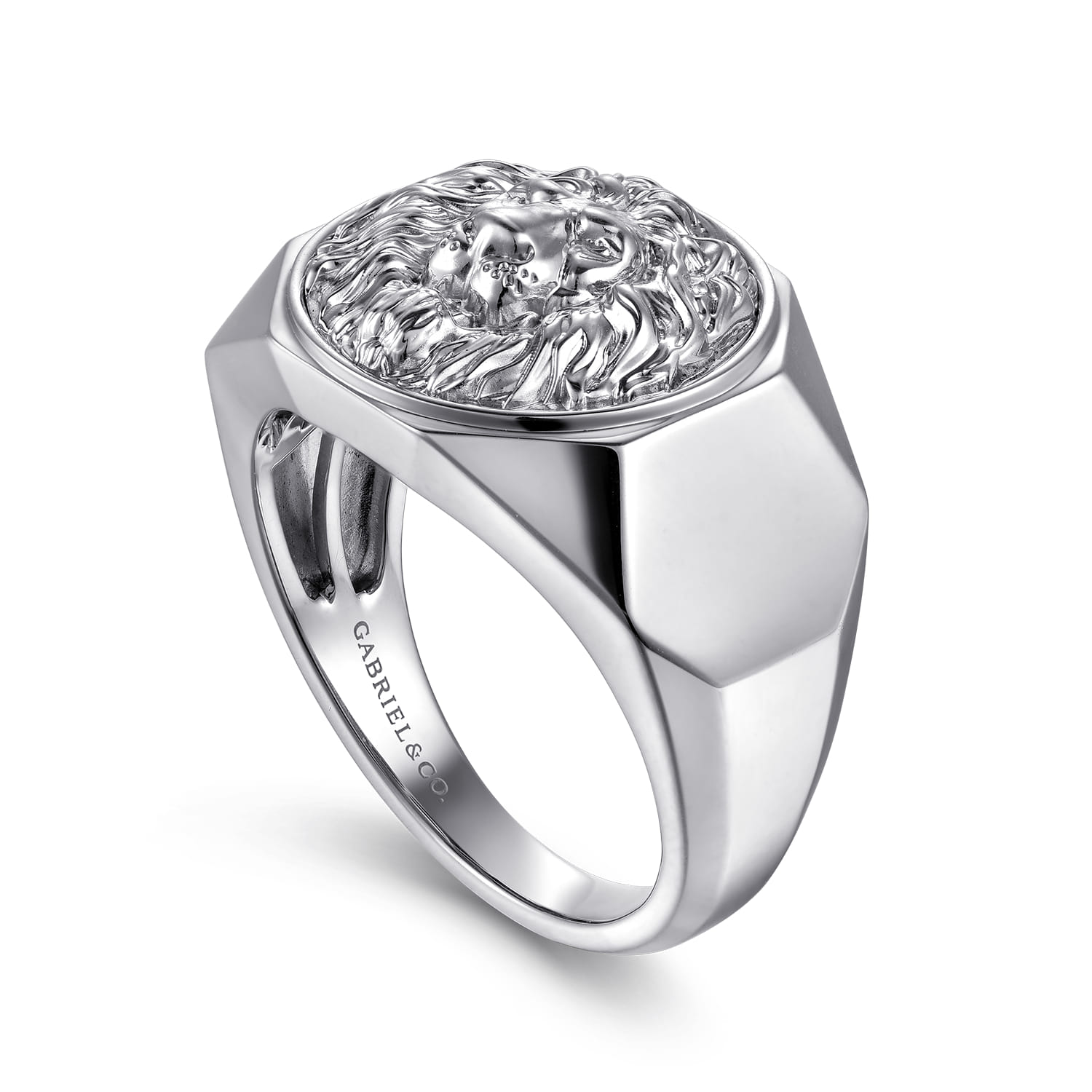 Lion Head Ring in High Polished Finish in Sterling Silver, photograph 3
