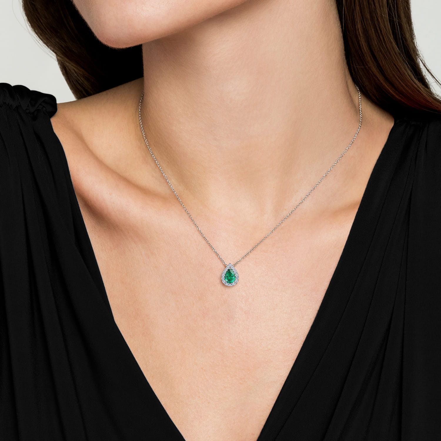 18 inch Pear Shaped Emerald and Diamond Halo Pendant Necklace in 14K White Gold, photograph 3