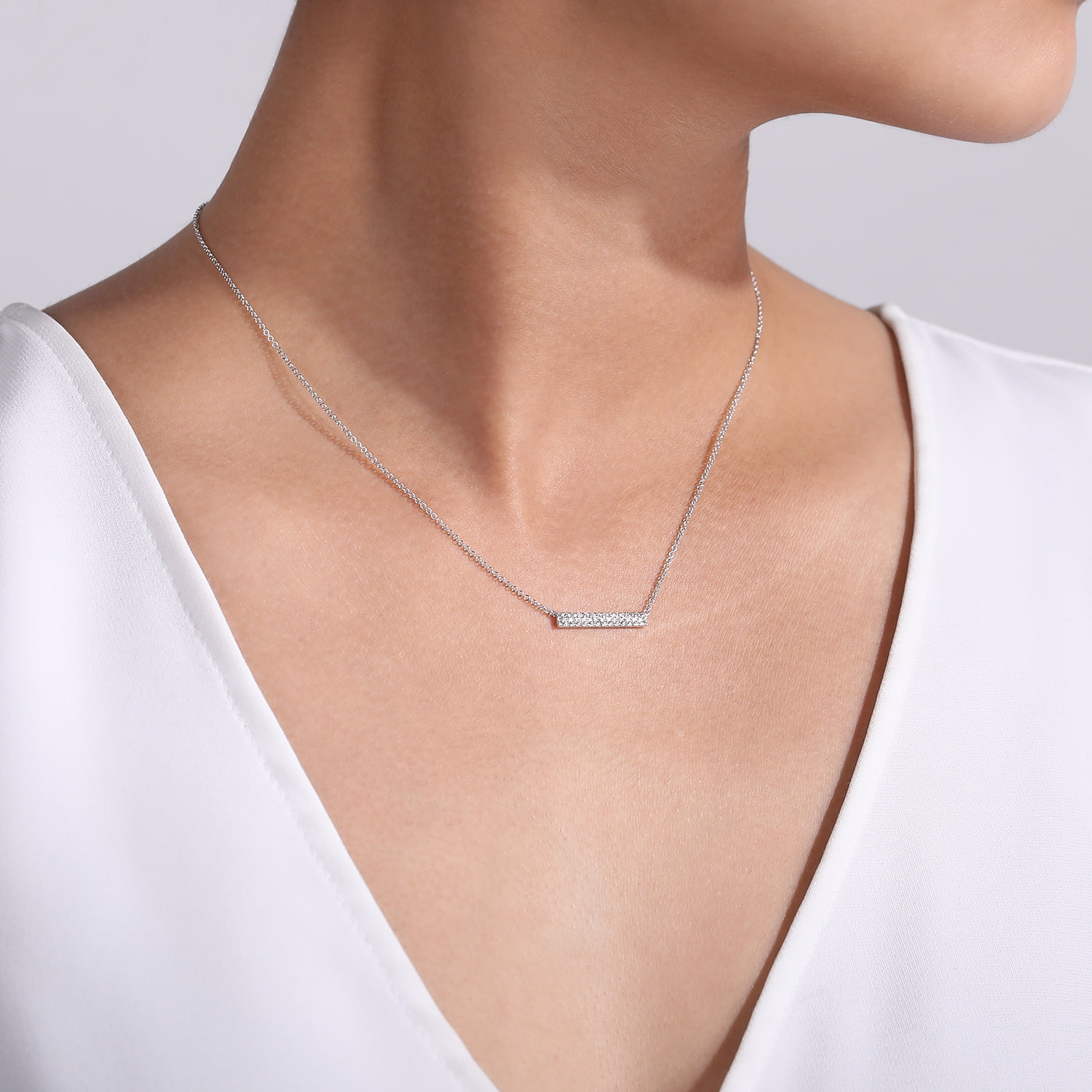 Rectangular Diamond Bar Necklace in 14K White Gold, photograph 3
