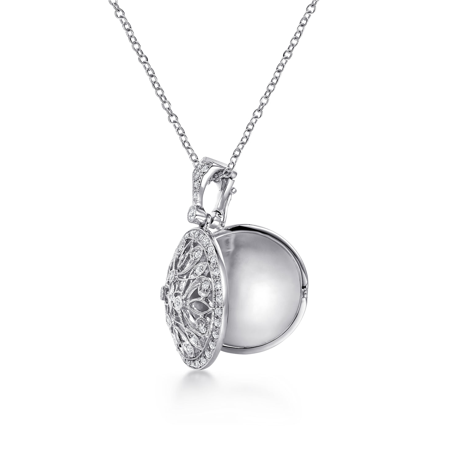 24 inch Vintage Inspired Filigree Diamond Locket Necklace in 14K White Gold, photograph 2