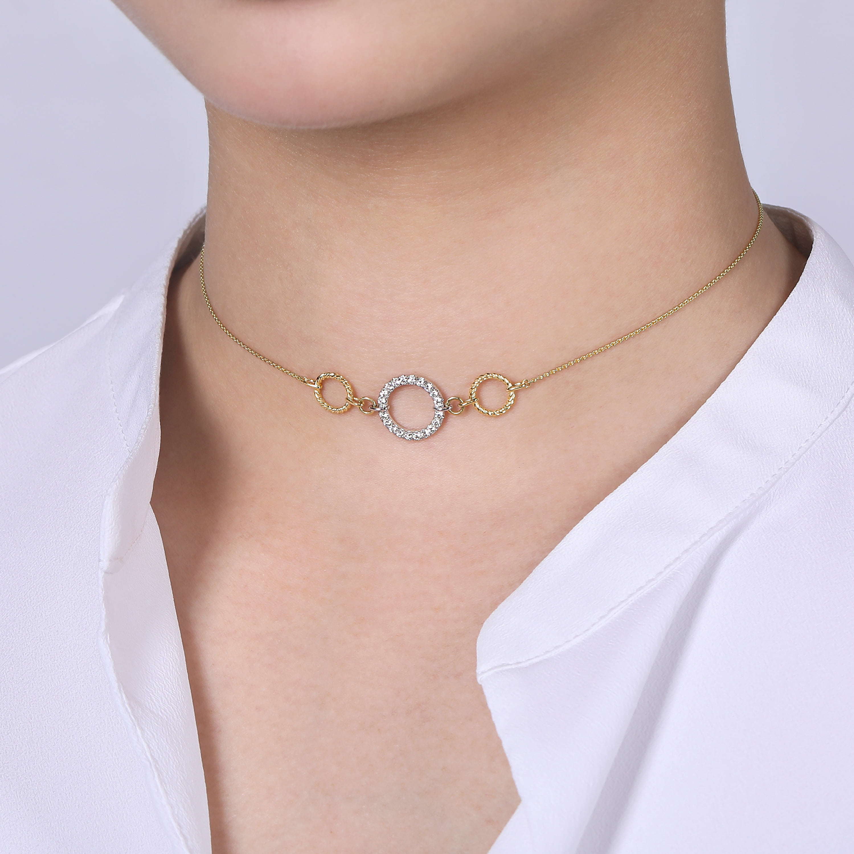 Twisted Rope and Pave Diamond Circle Choker Necklace in 14K White/Yellow Gold, photograph 3