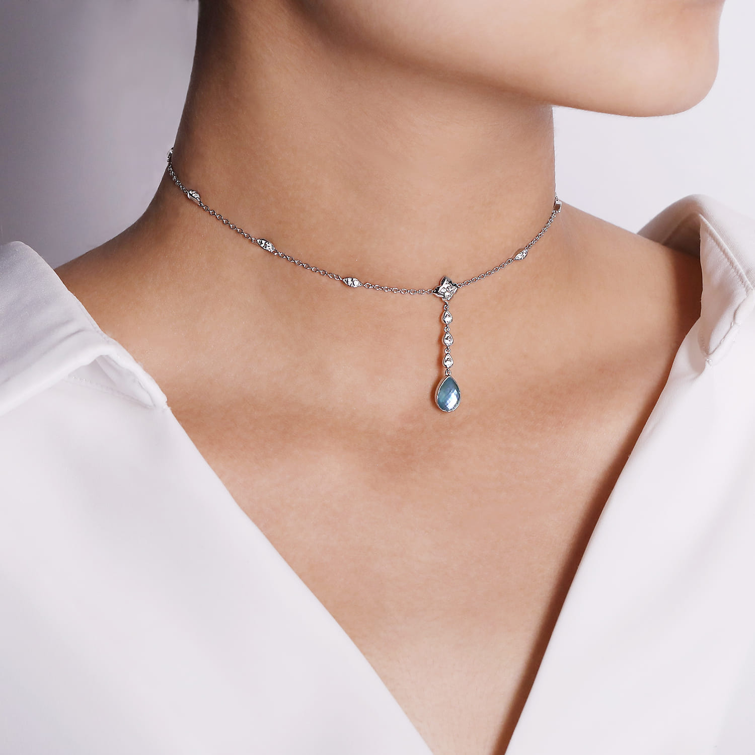 Y Necklace with Teardrop Rock Crystal White MOP Green Onyx Y in Sterling Silver, photograph 4