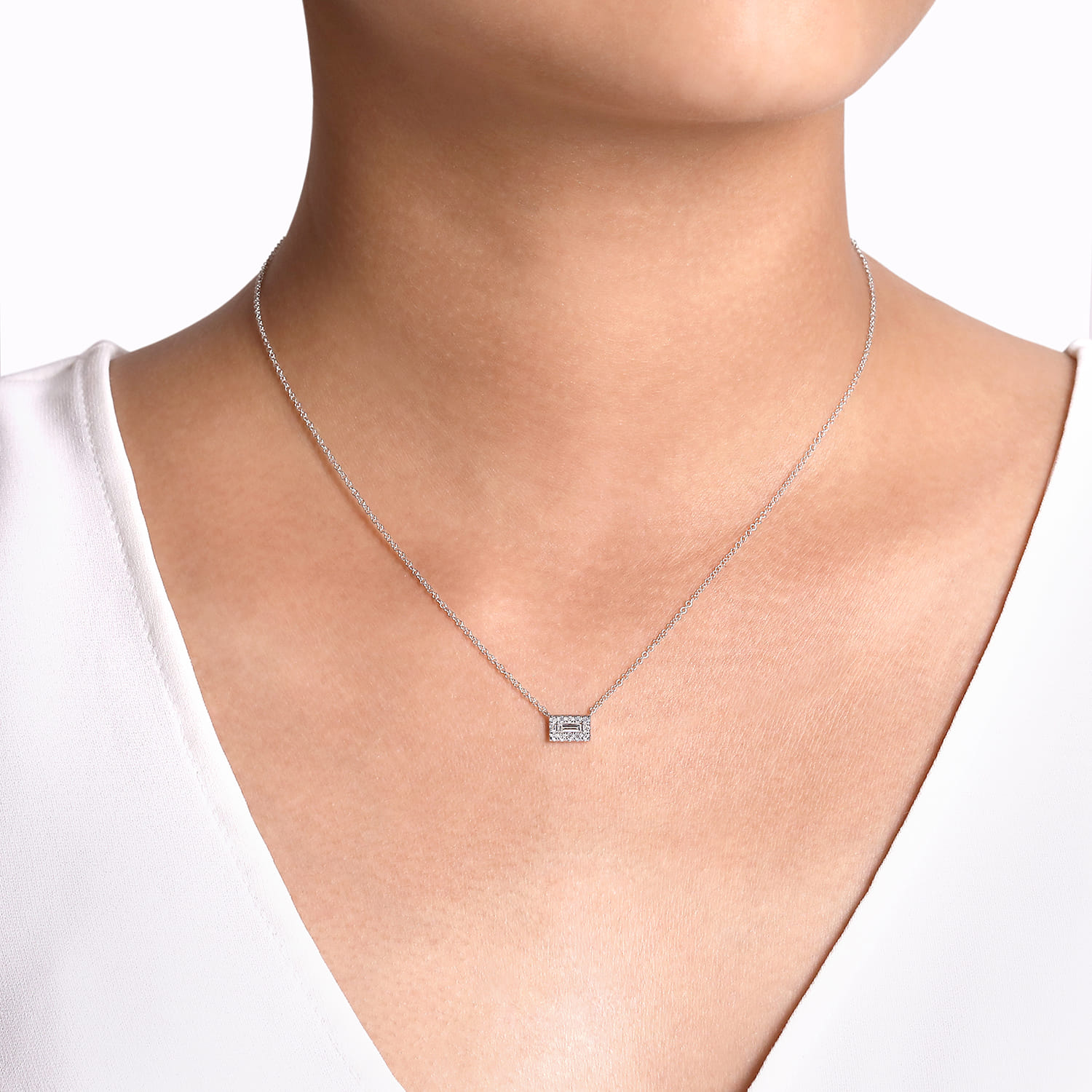 Baguette and Halo Rectangular Diamond Pendant Necklace in 14K White Gold, photograph 3